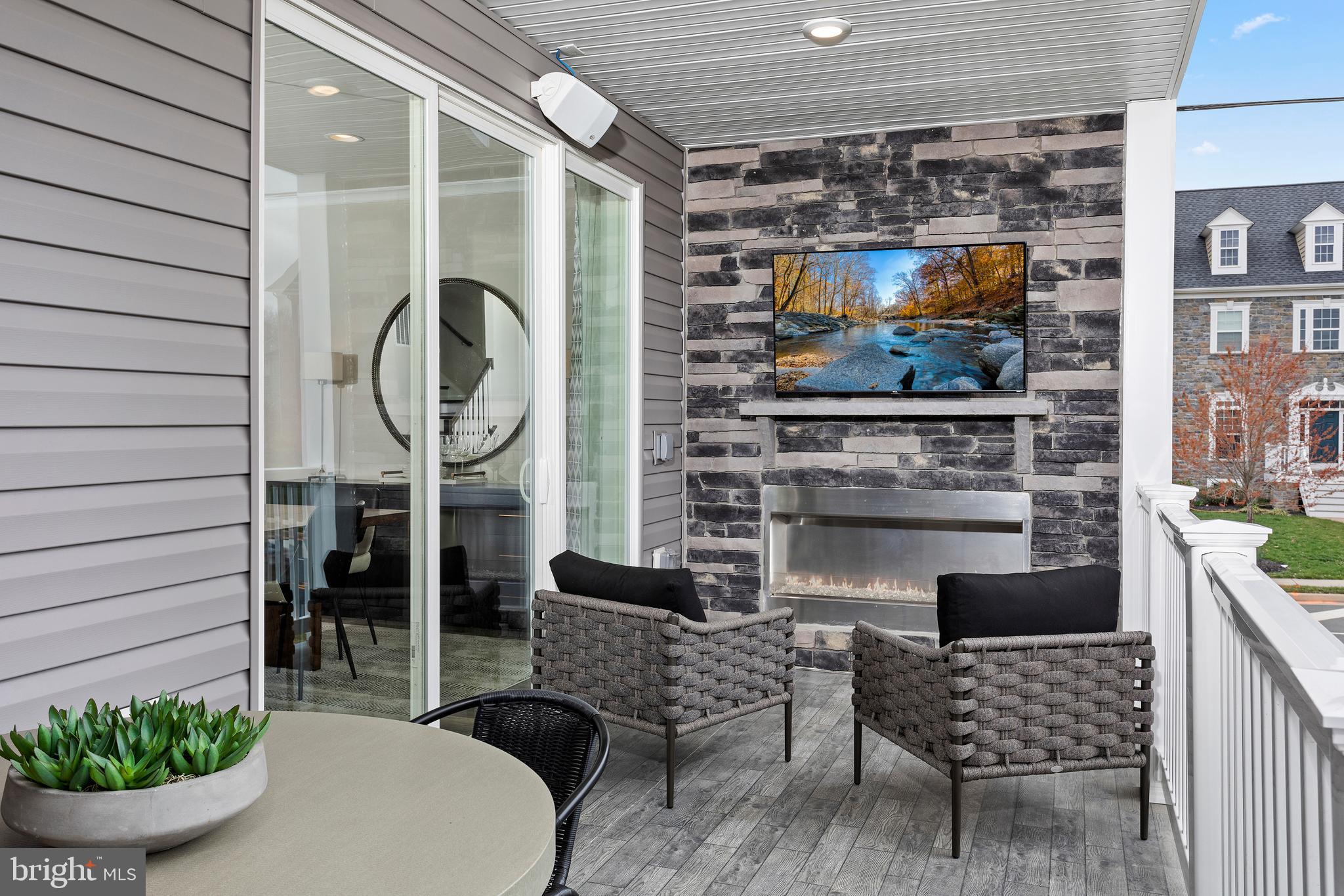 THE TOWNES AT BROOKEVILLE - Residential