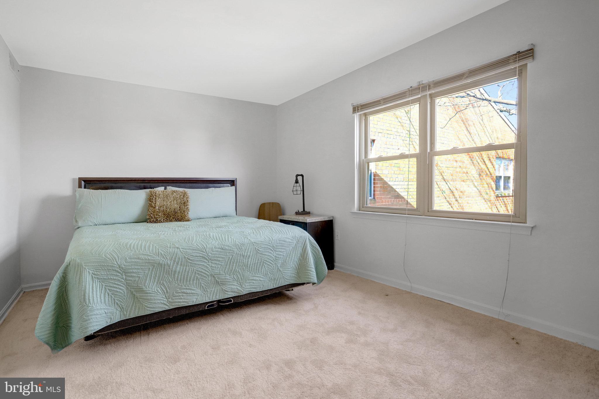 MAYFLOWER SQUARE - Residential