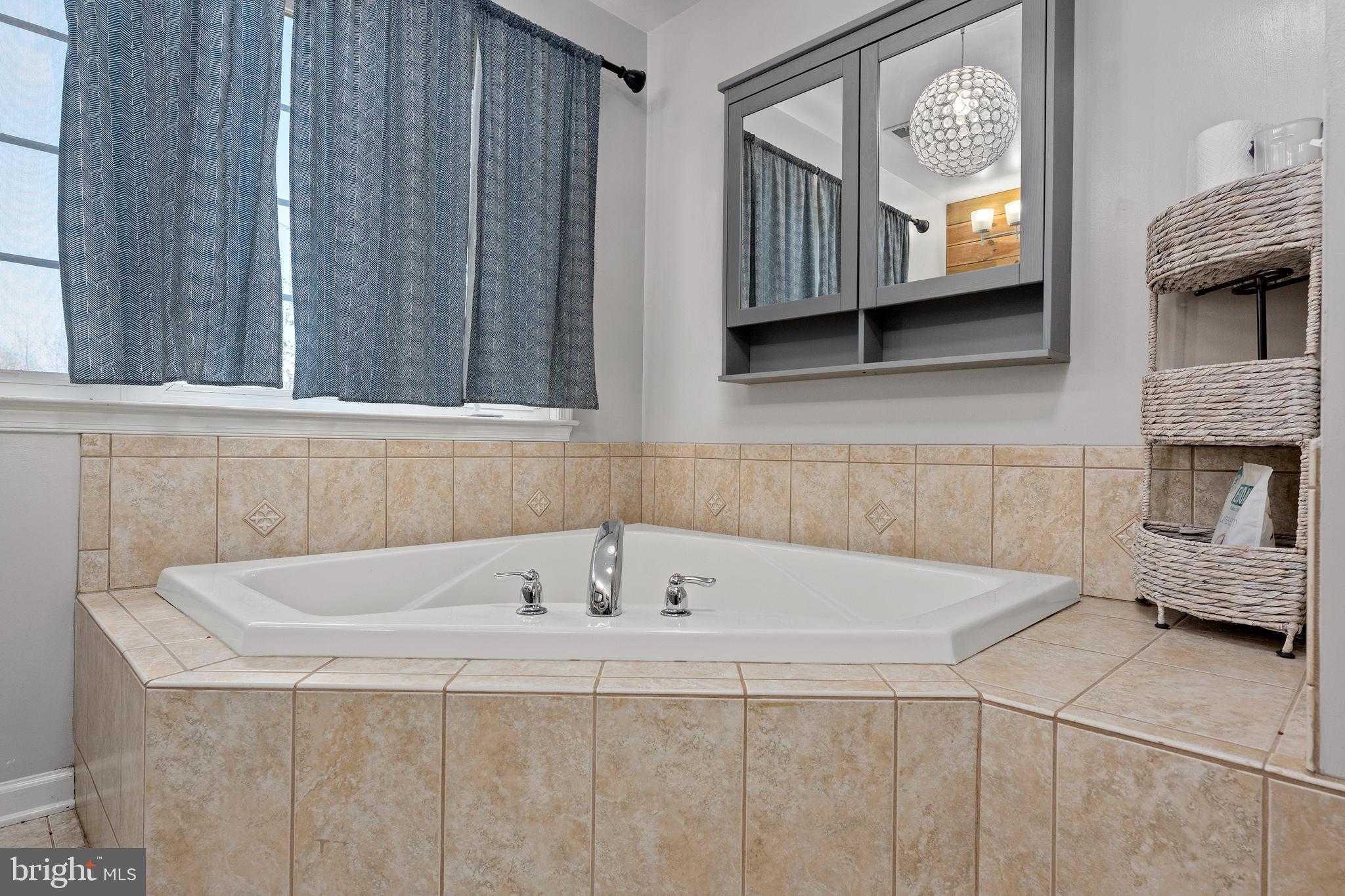 HAMPSTEAD - Residential