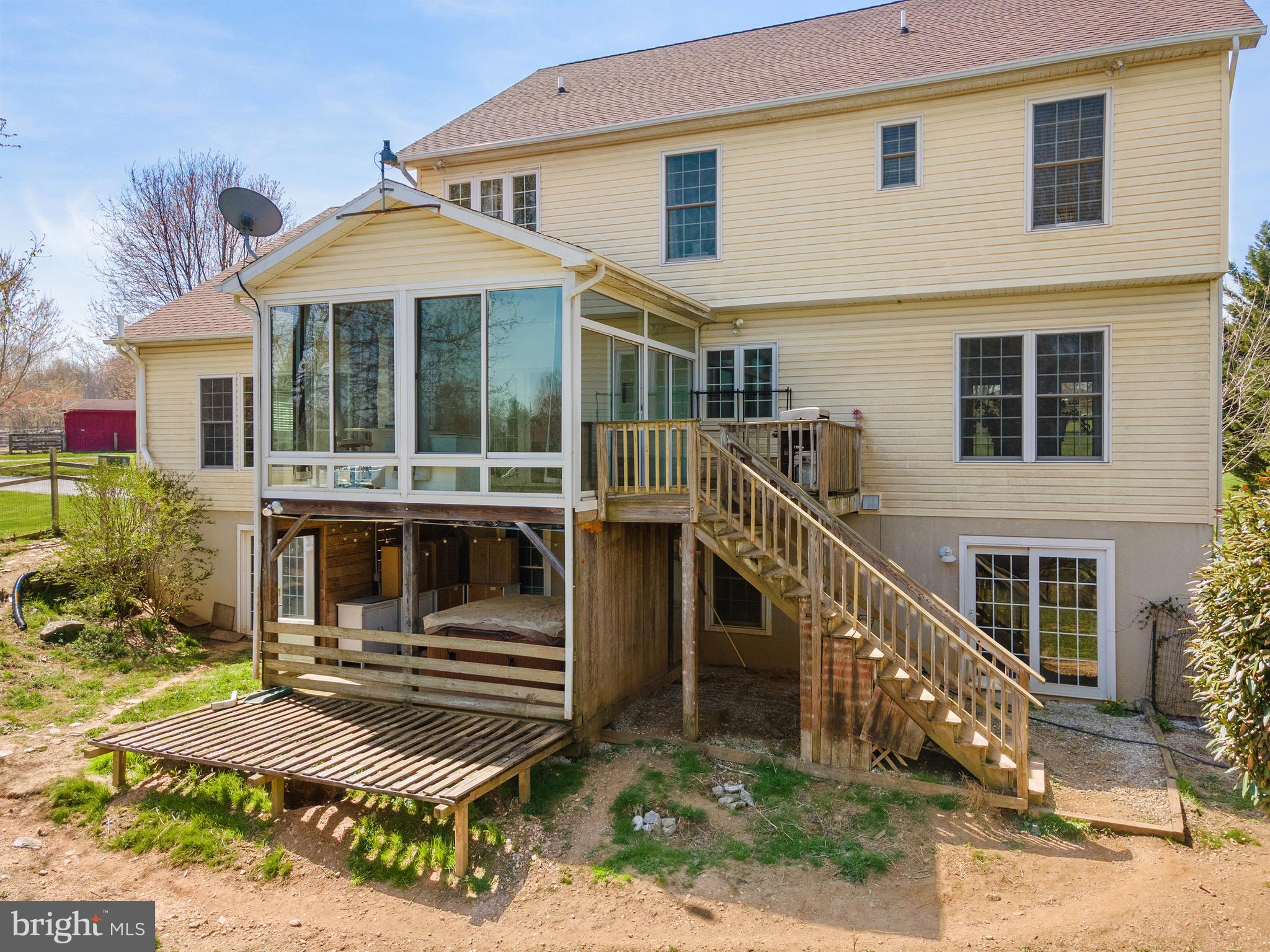 HAMPSTEAD - Residential