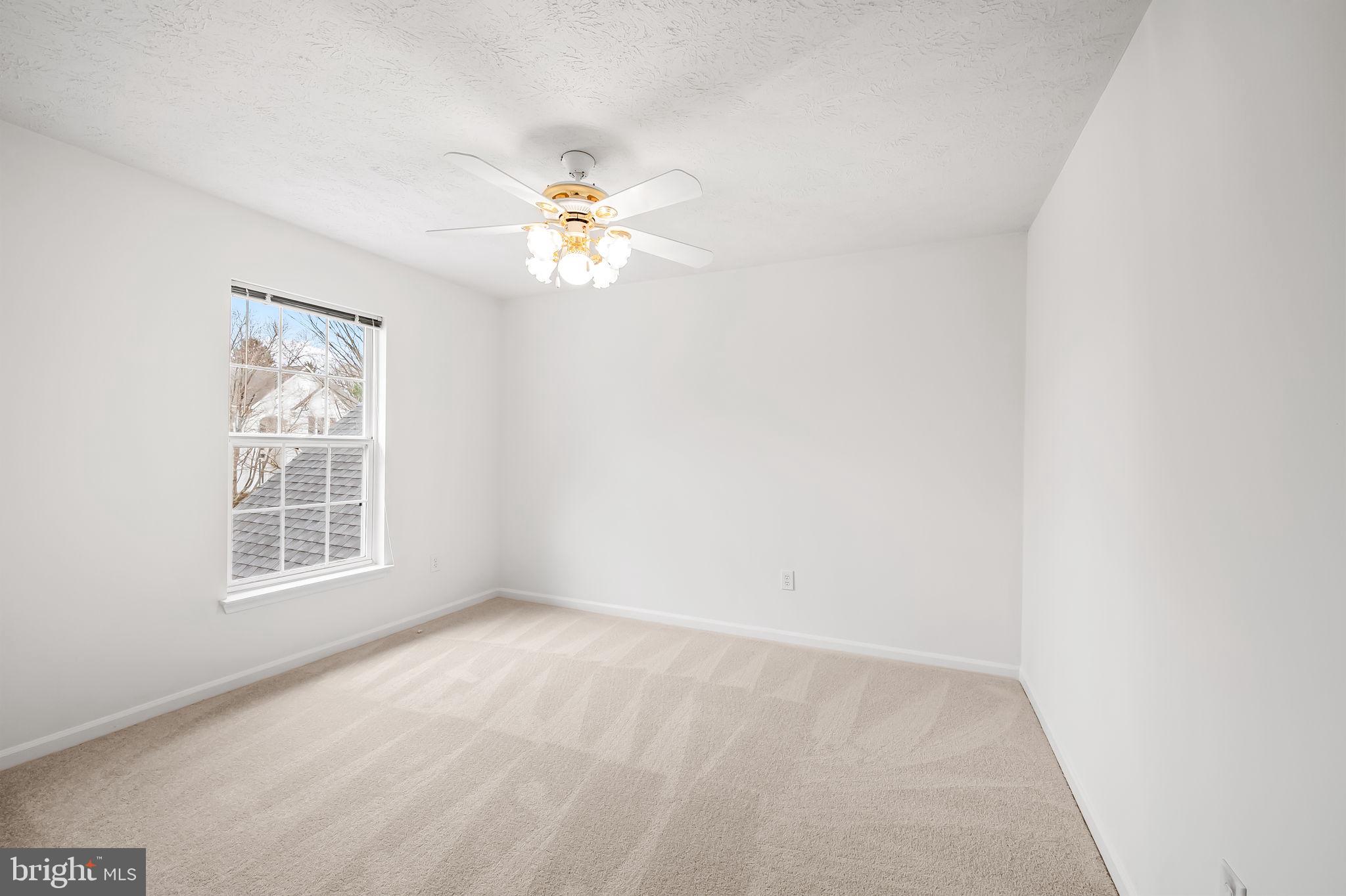 VILLAGE OF RIVER HILL - Residential