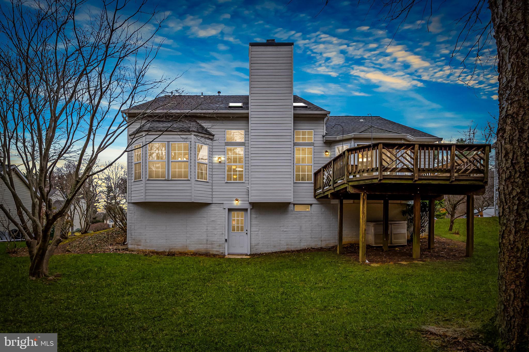 VILLAGE OF RIVER HILL - Residential