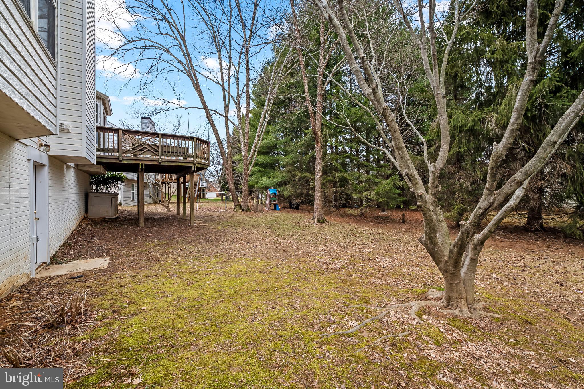 VILLAGE OF RIVER HILL - Residential