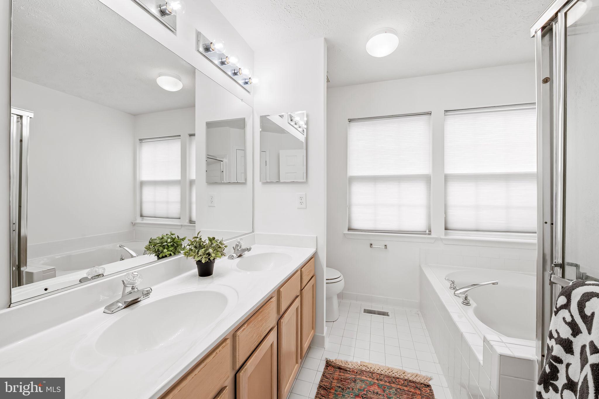 VILLAGE OF RIVER HILL - Residential