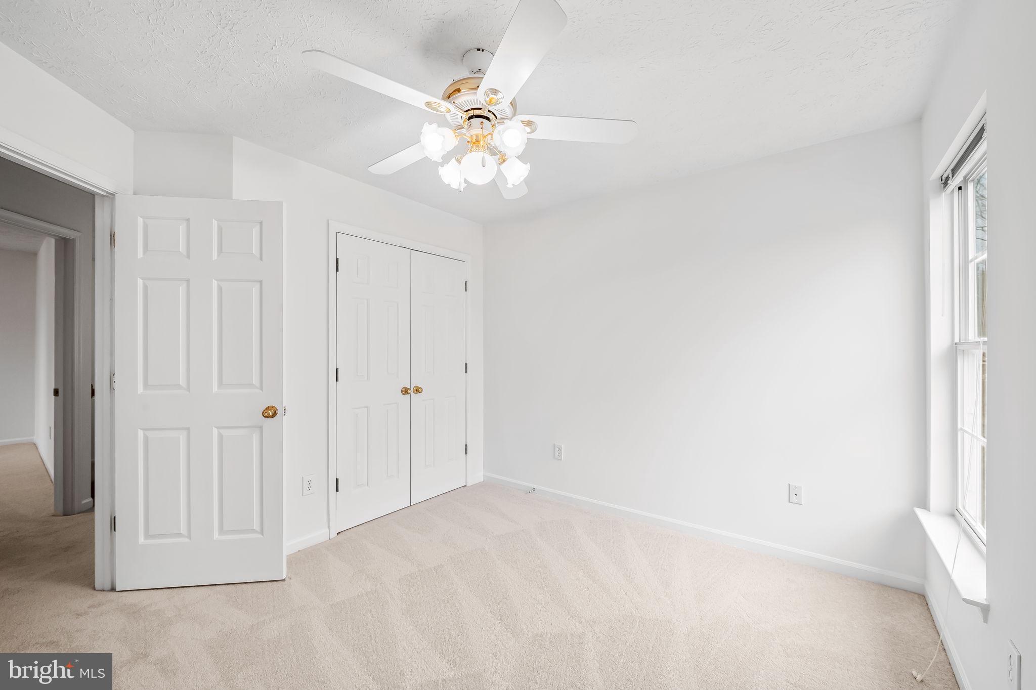 VILLAGE OF RIVER HILL - Residential