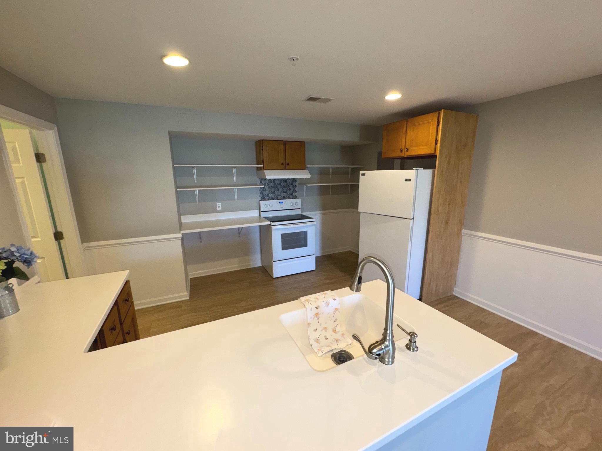 RIDGELY FOREST - Residential