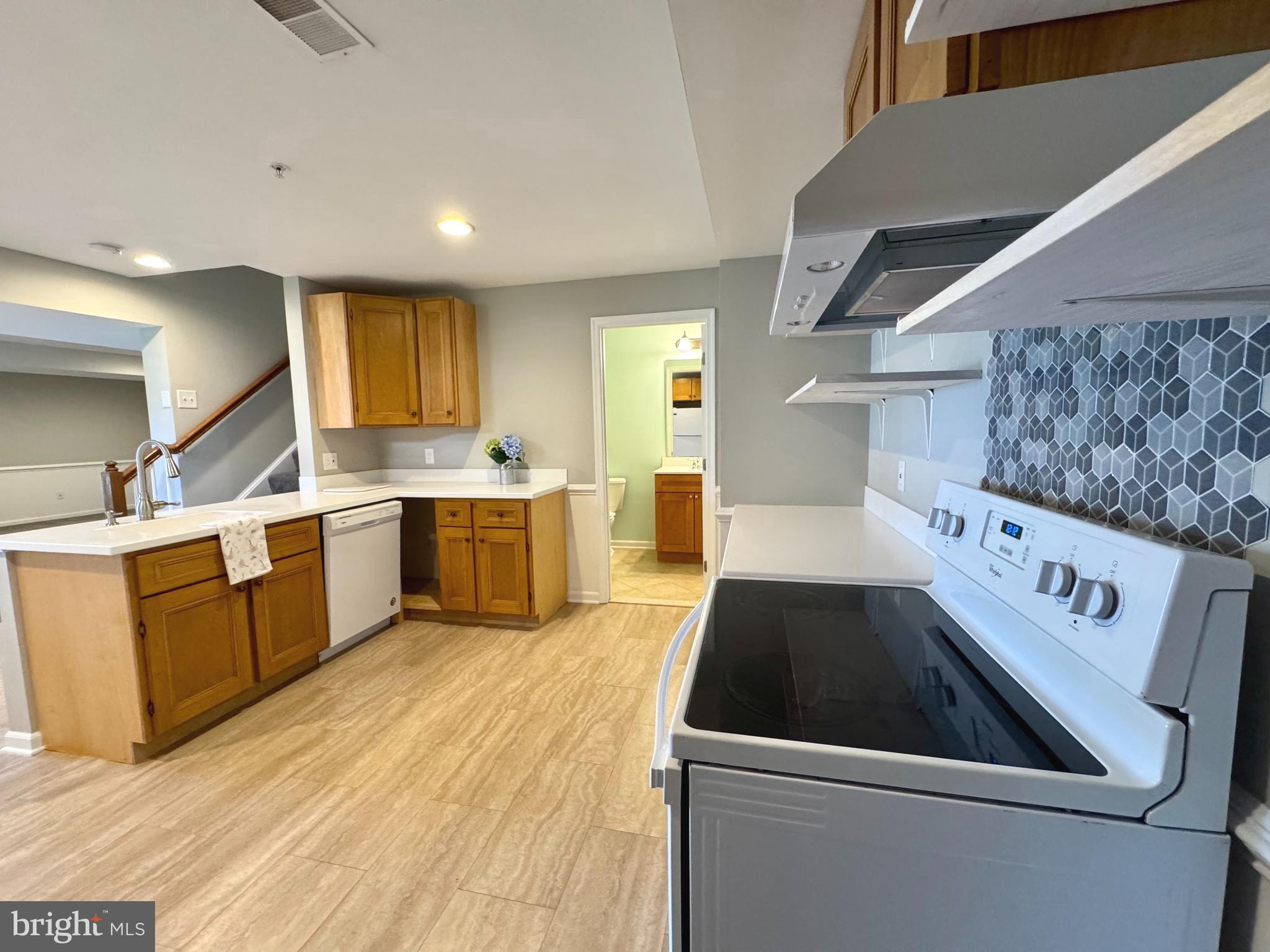 RIDGELY FOREST - Residential