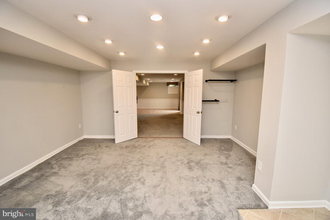 RIDGELY FOREST - Residential