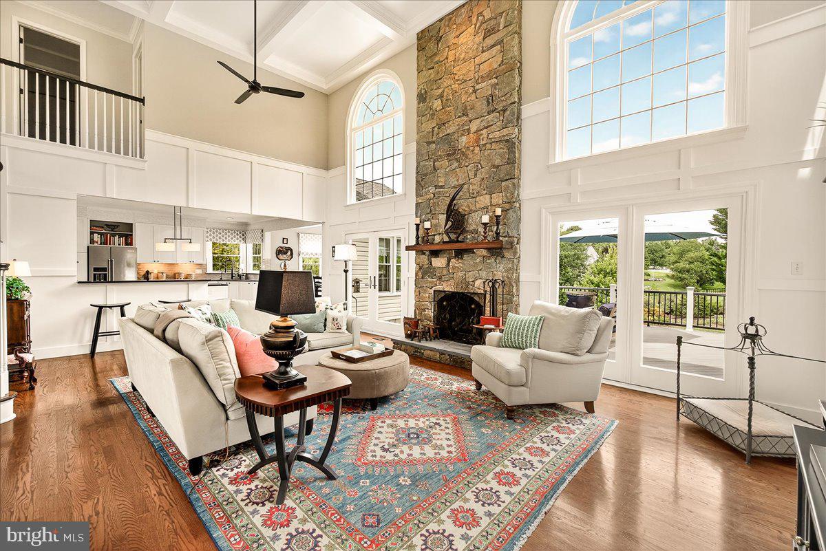 HOLBROOK HEIGHTS - Residential