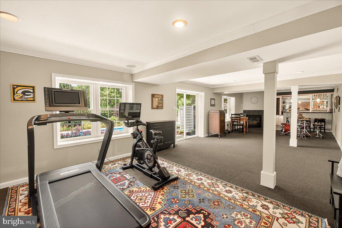 HOLBROOK HEIGHTS - Residential