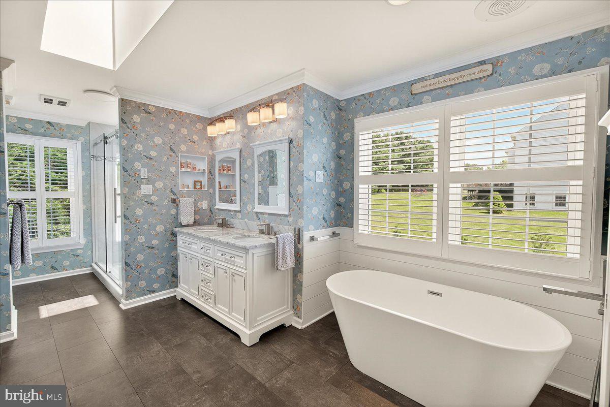 HOLBROOK HEIGHTS - Residential