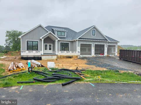 Homes For Sale - 10845 Sierra Drive<br/> Franklin County, WAYNESBORO, PA 17268