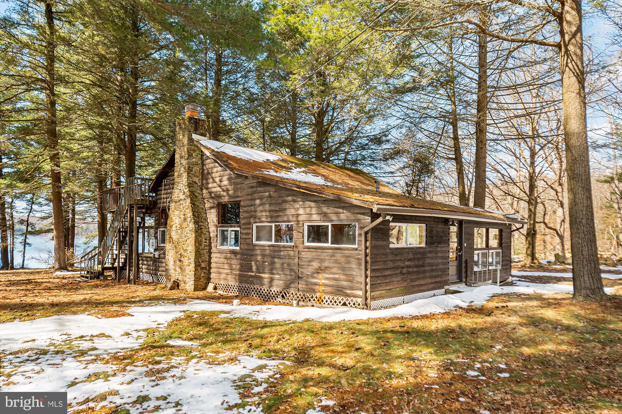 THOUSAND ACRES - Residential