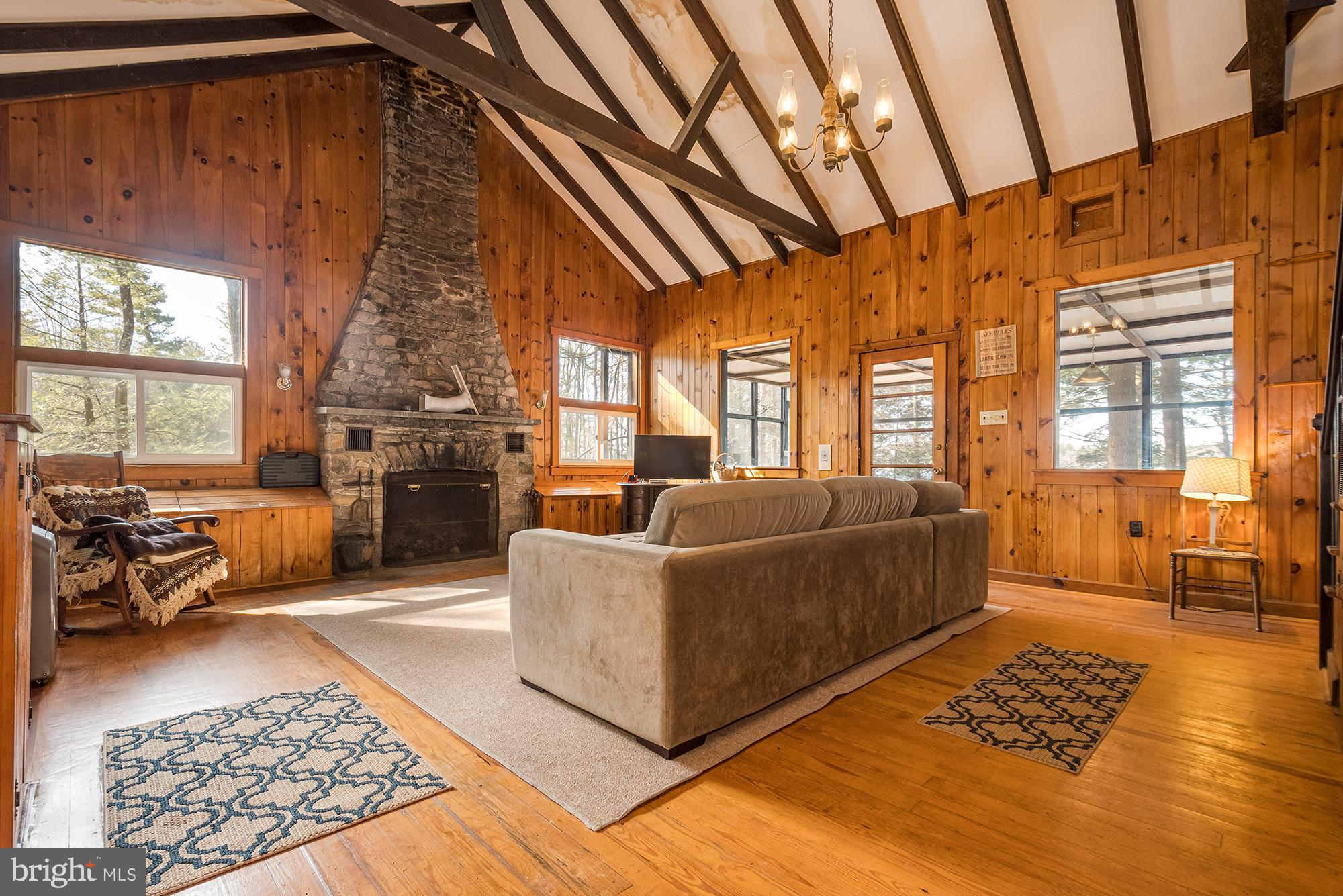 THOUSAND ACRES - Residential