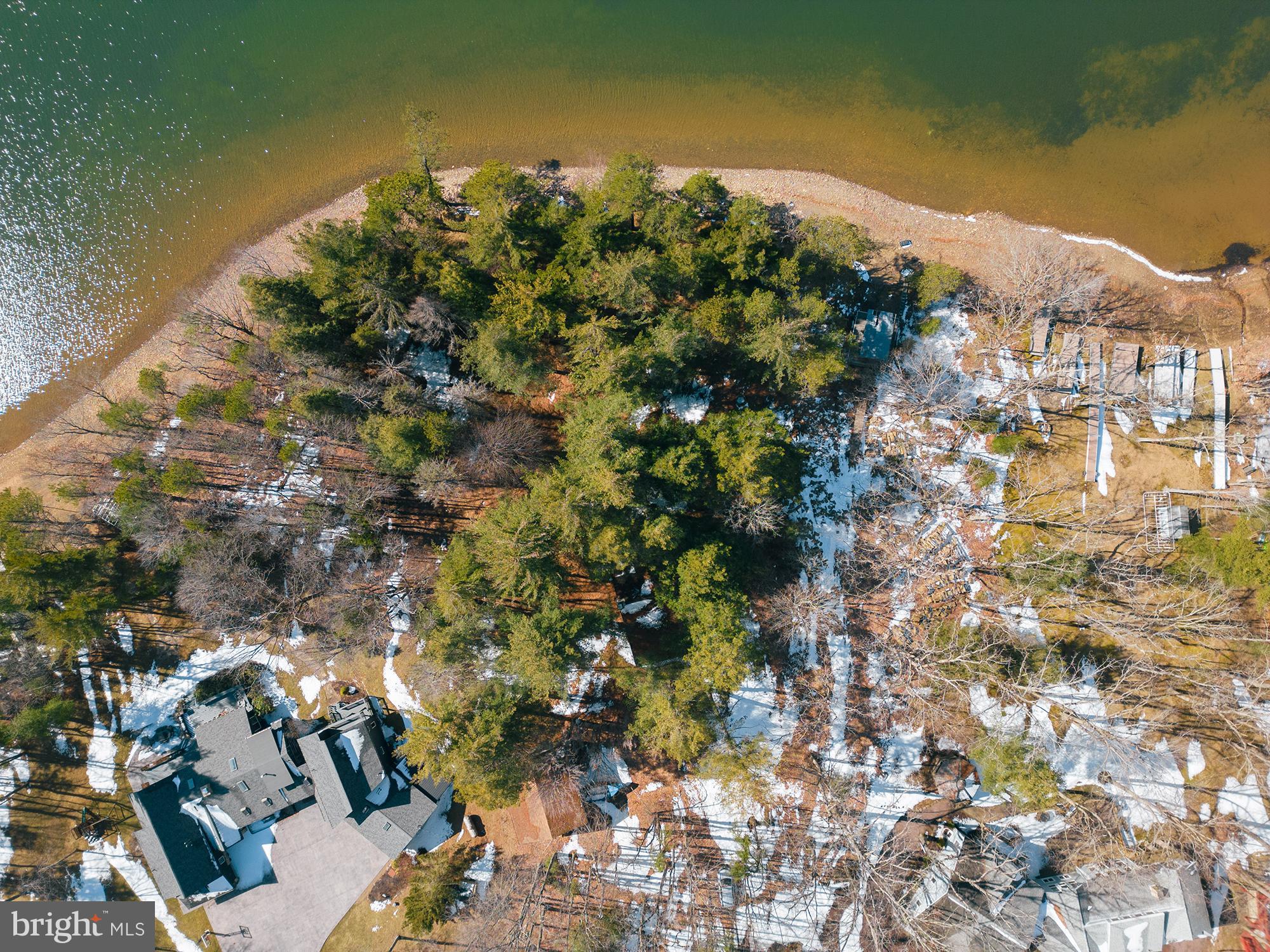 THOUSAND ACRES - Residential