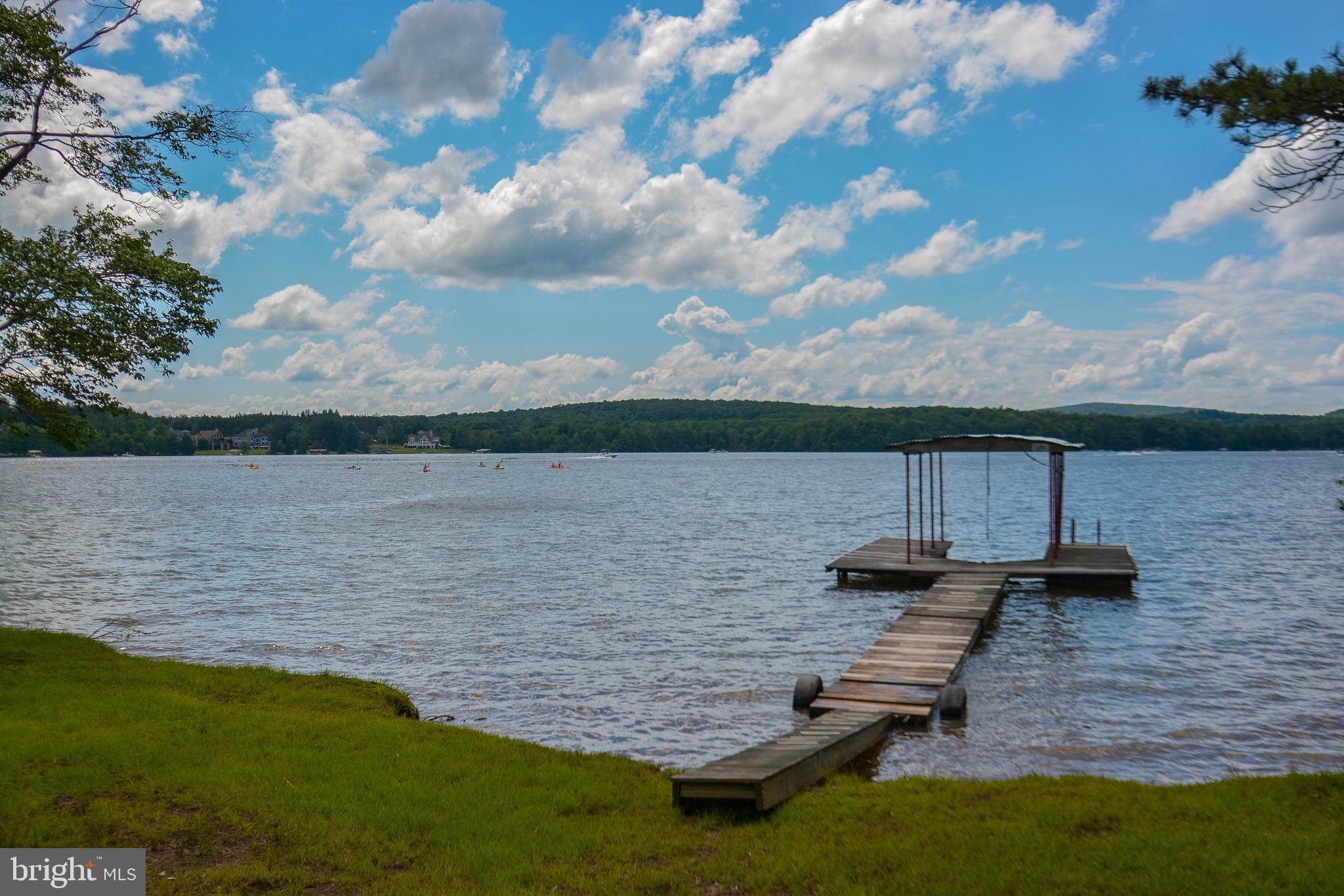 THOUSAND ACRES - Residential