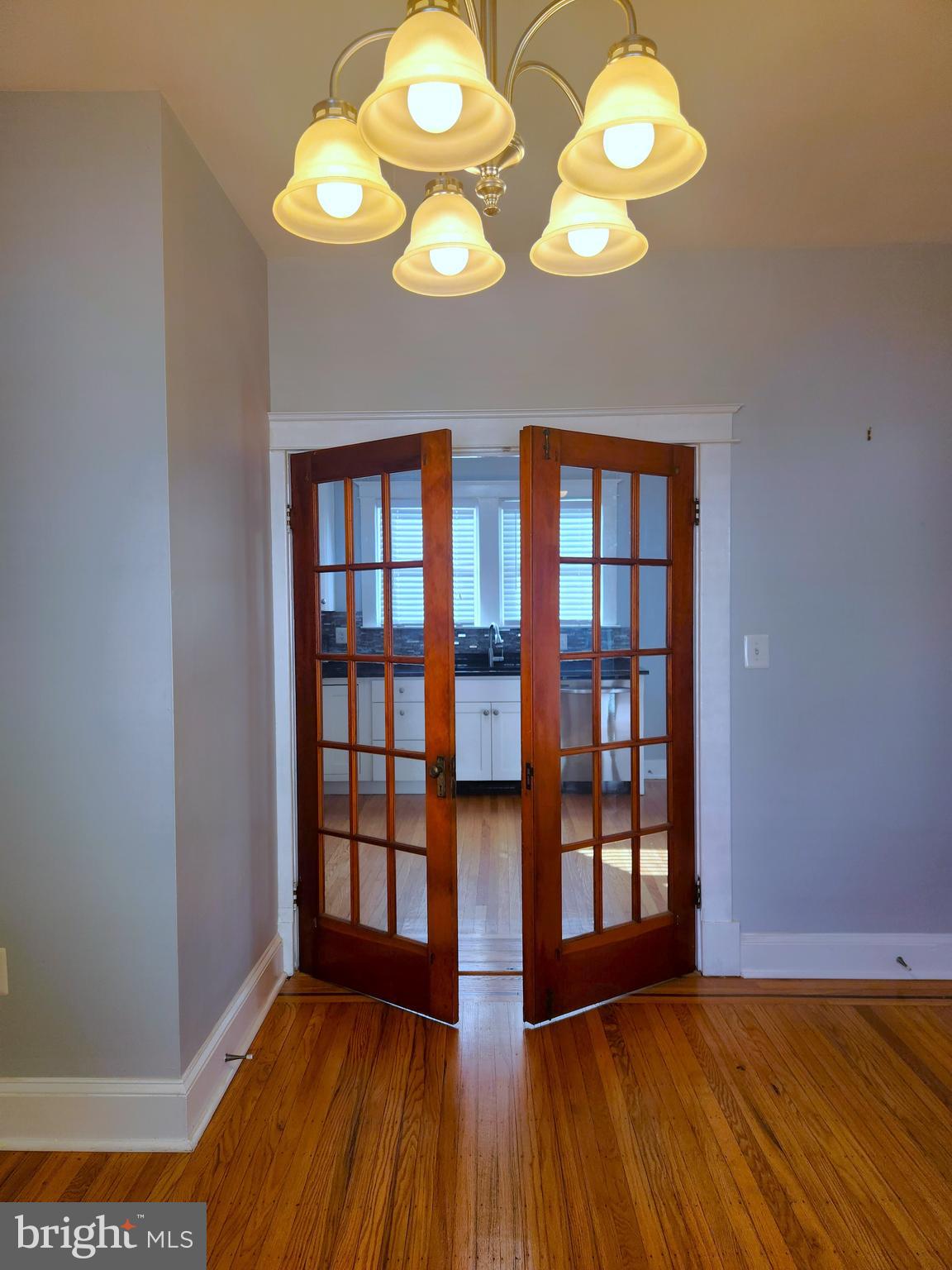 ELMWOOD - Residential