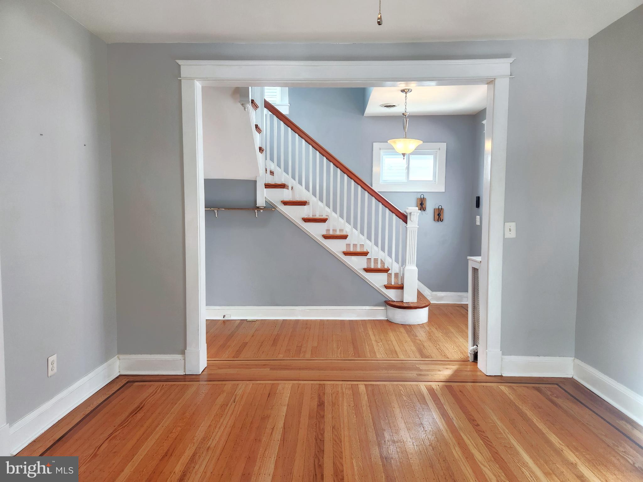 ELMWOOD - Residential