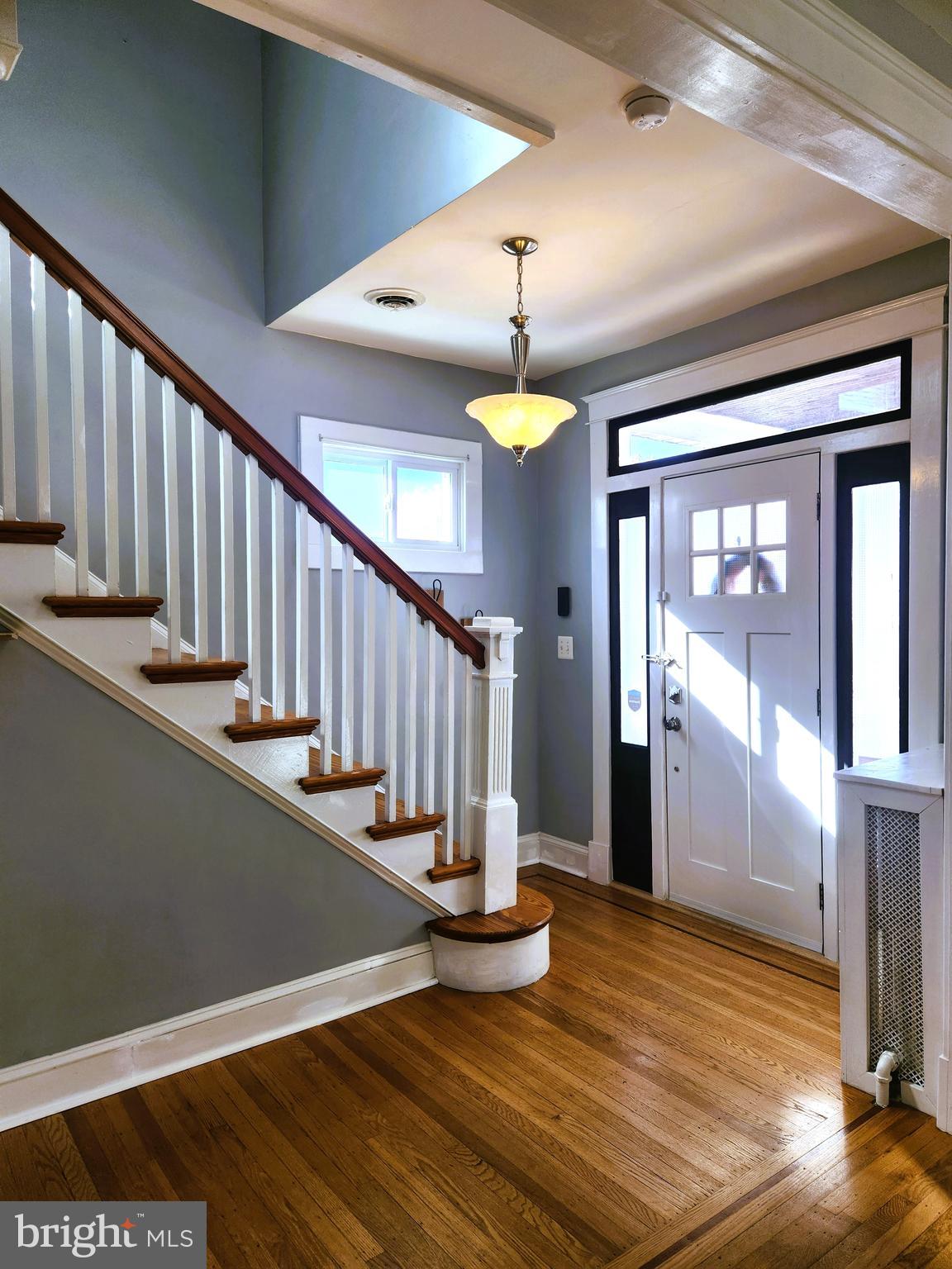 ELMWOOD - Residential