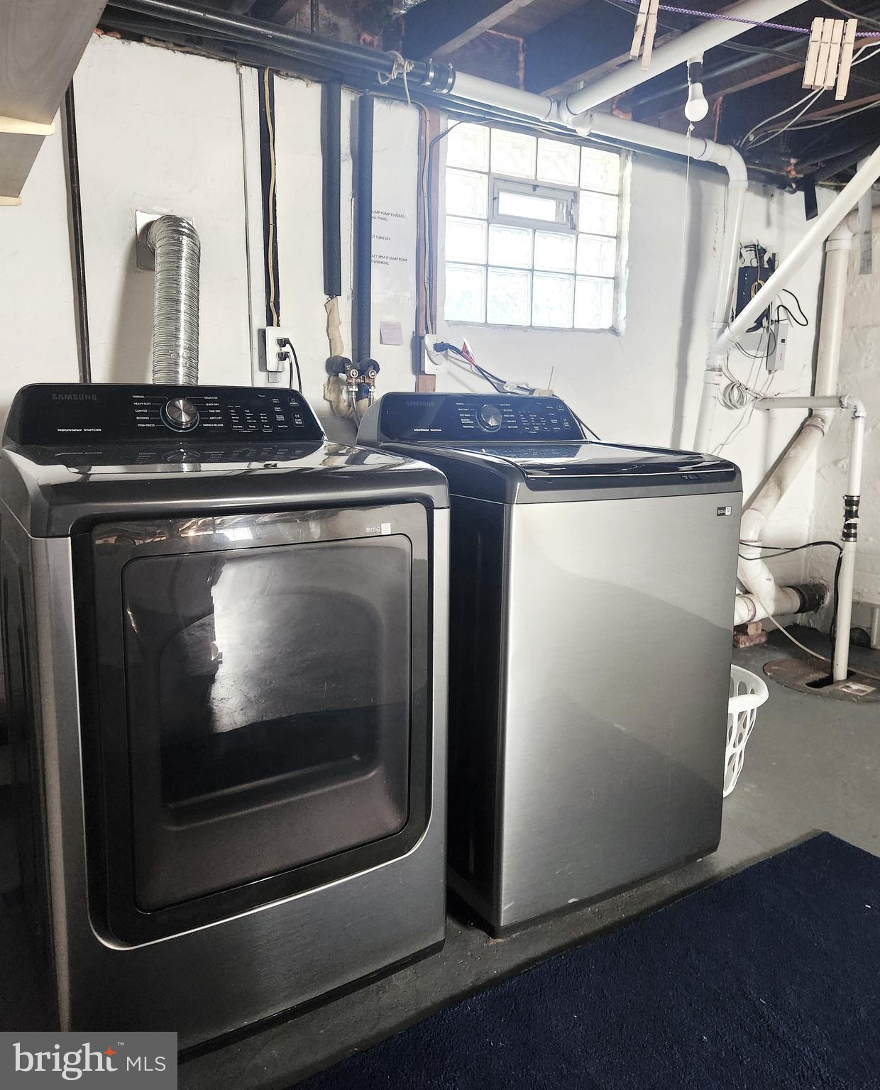 ELMWOOD - Residential