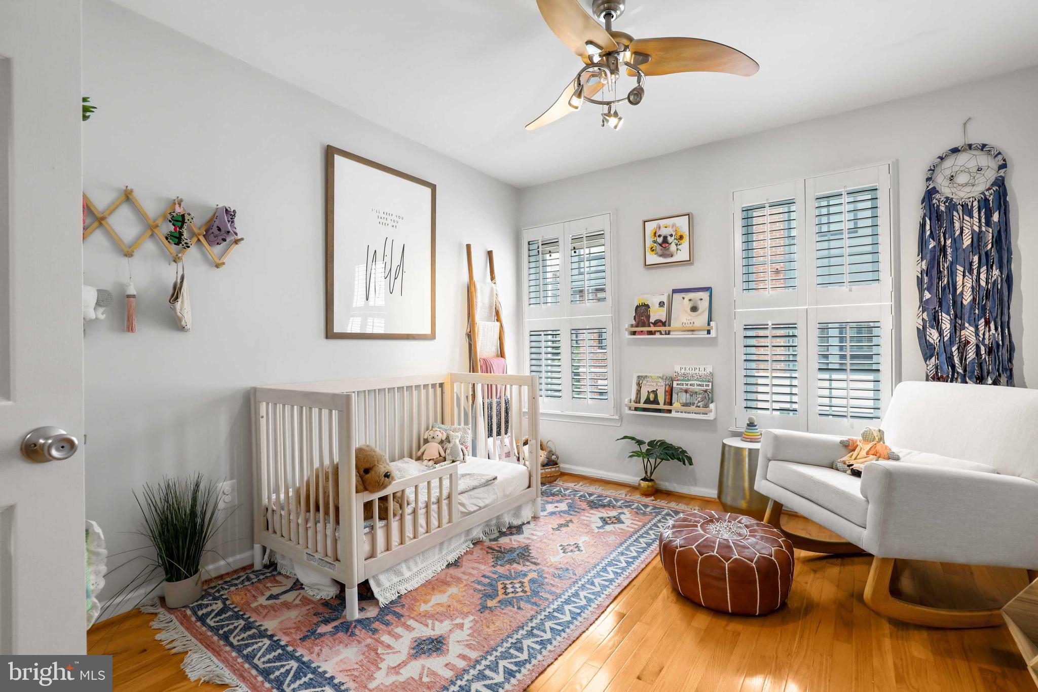 LOCUST POINT - Residential