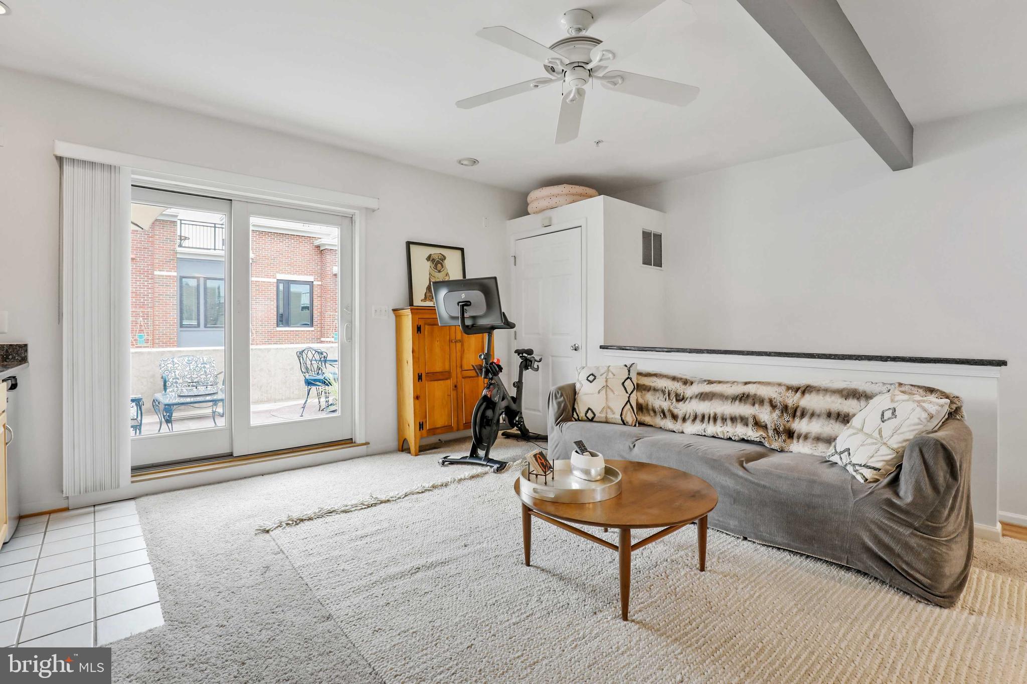 LOCUST POINT - Residential