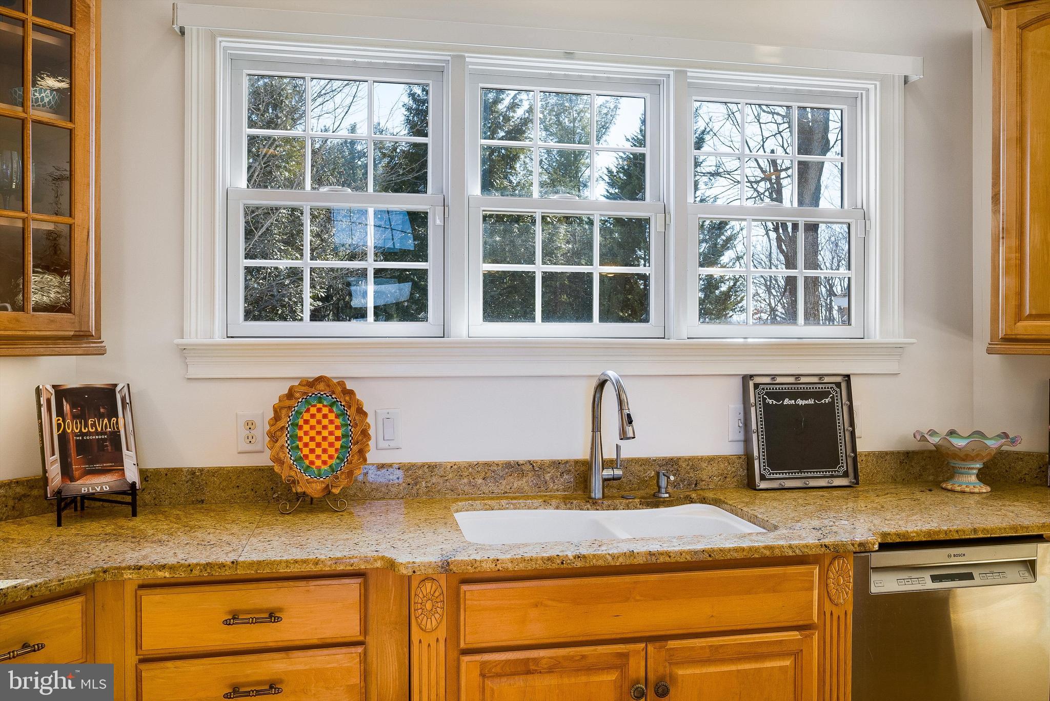 LAKE POINTE - Residential