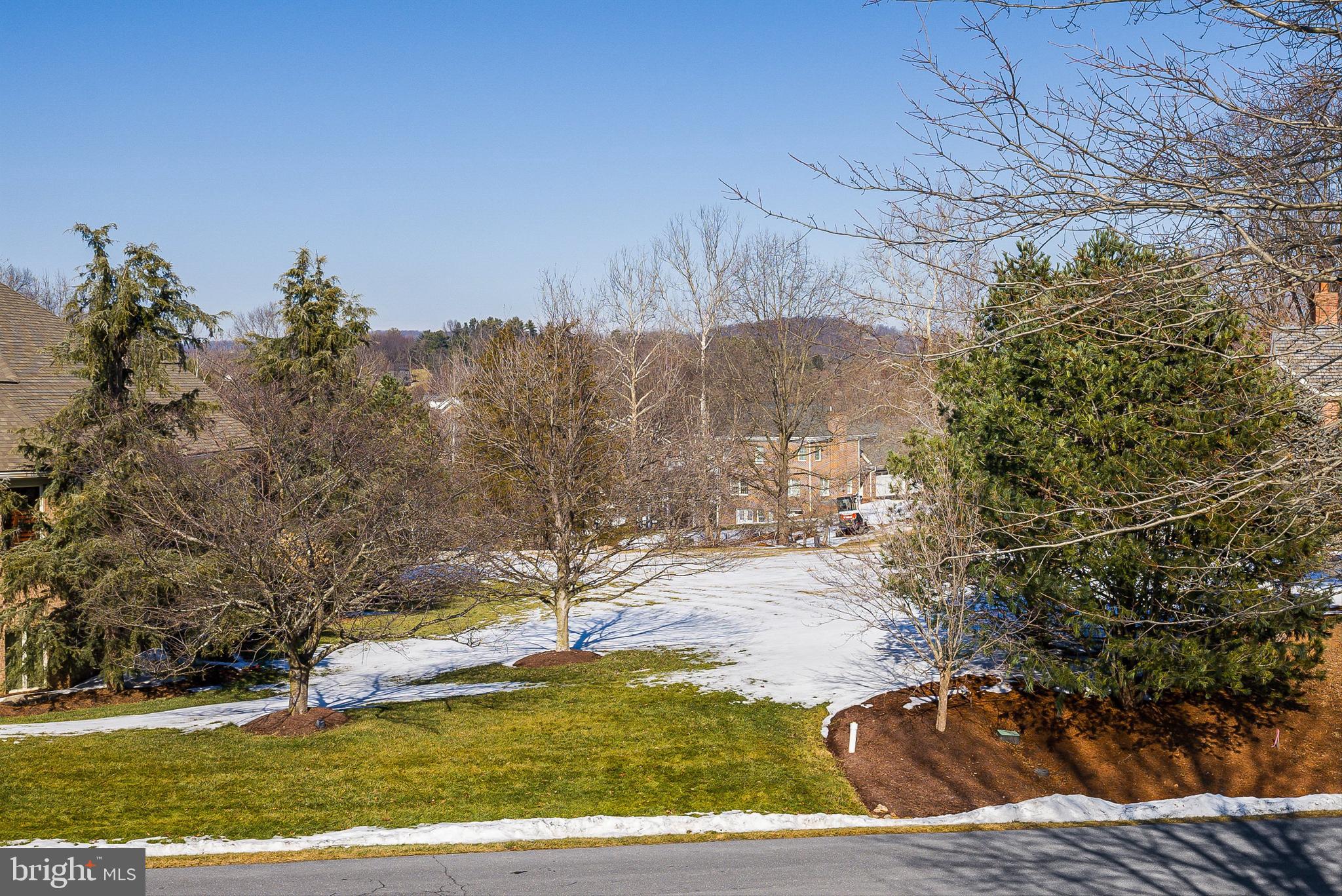 LAKE POINTE - Residential