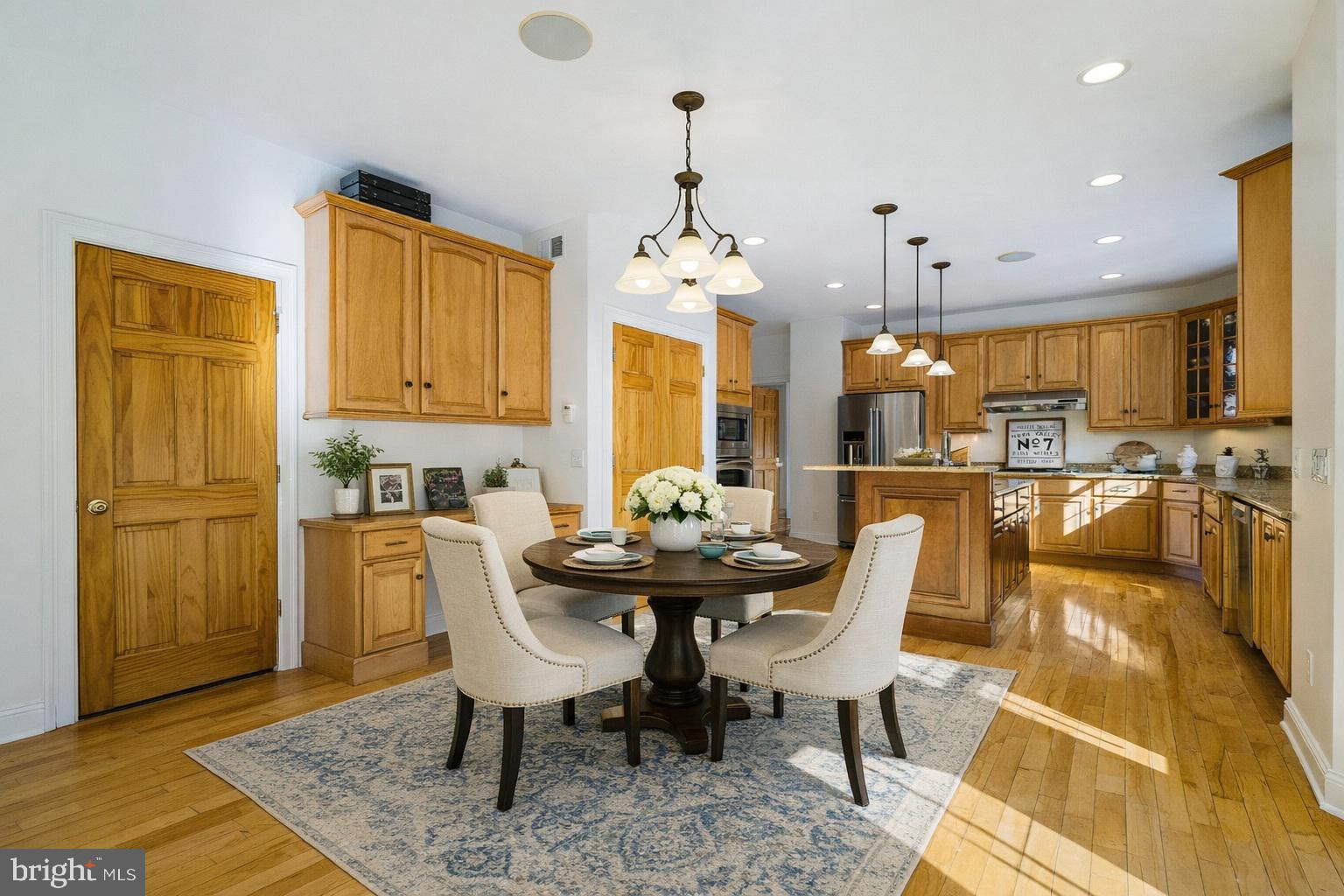 LAKE POINTE - Residential