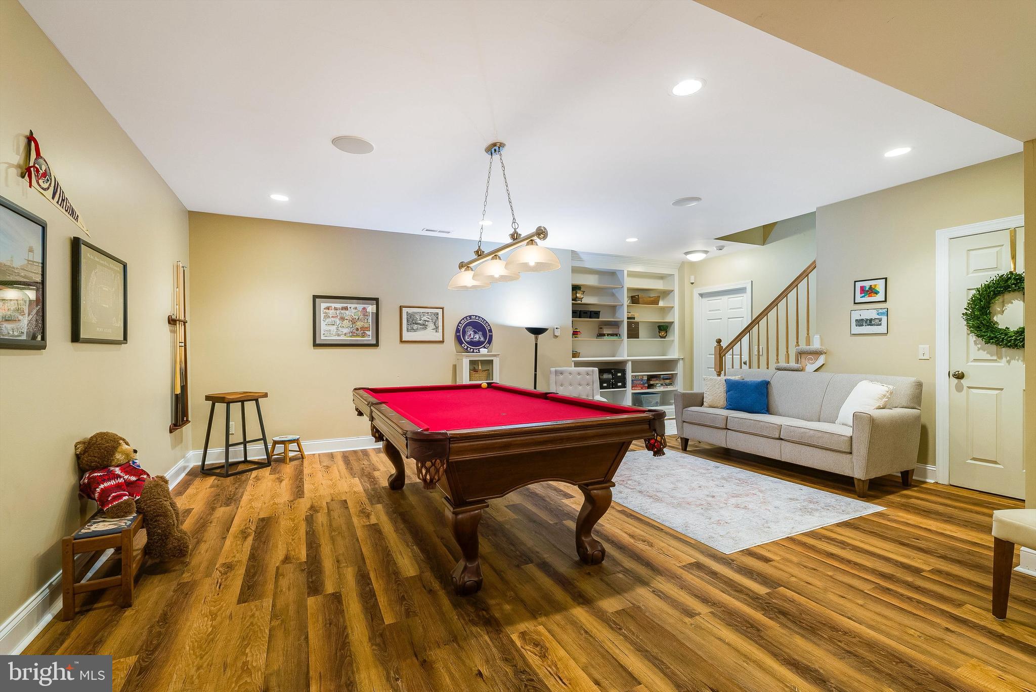 LAKE POINTE - Residential