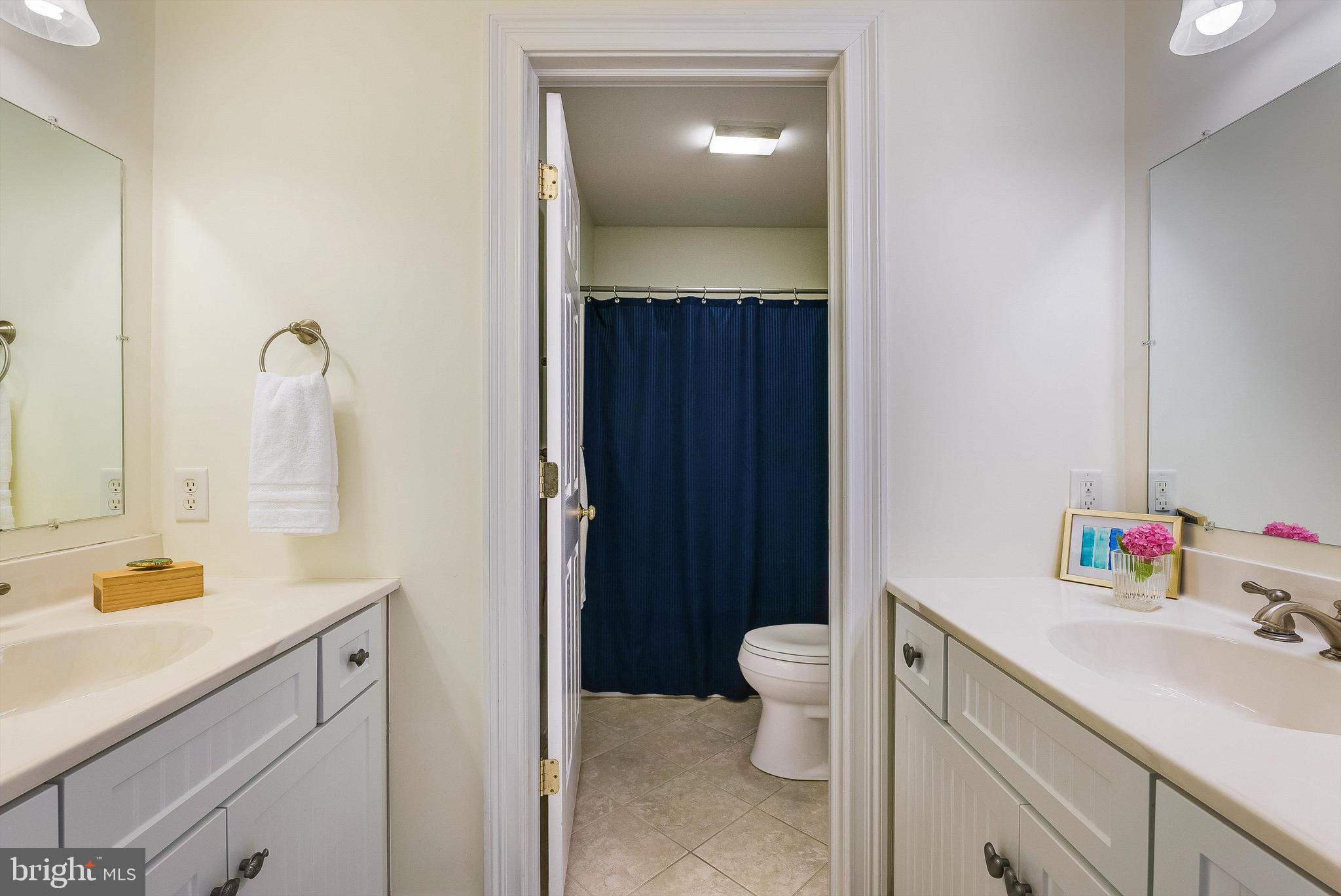 LAKE POINTE - Residential