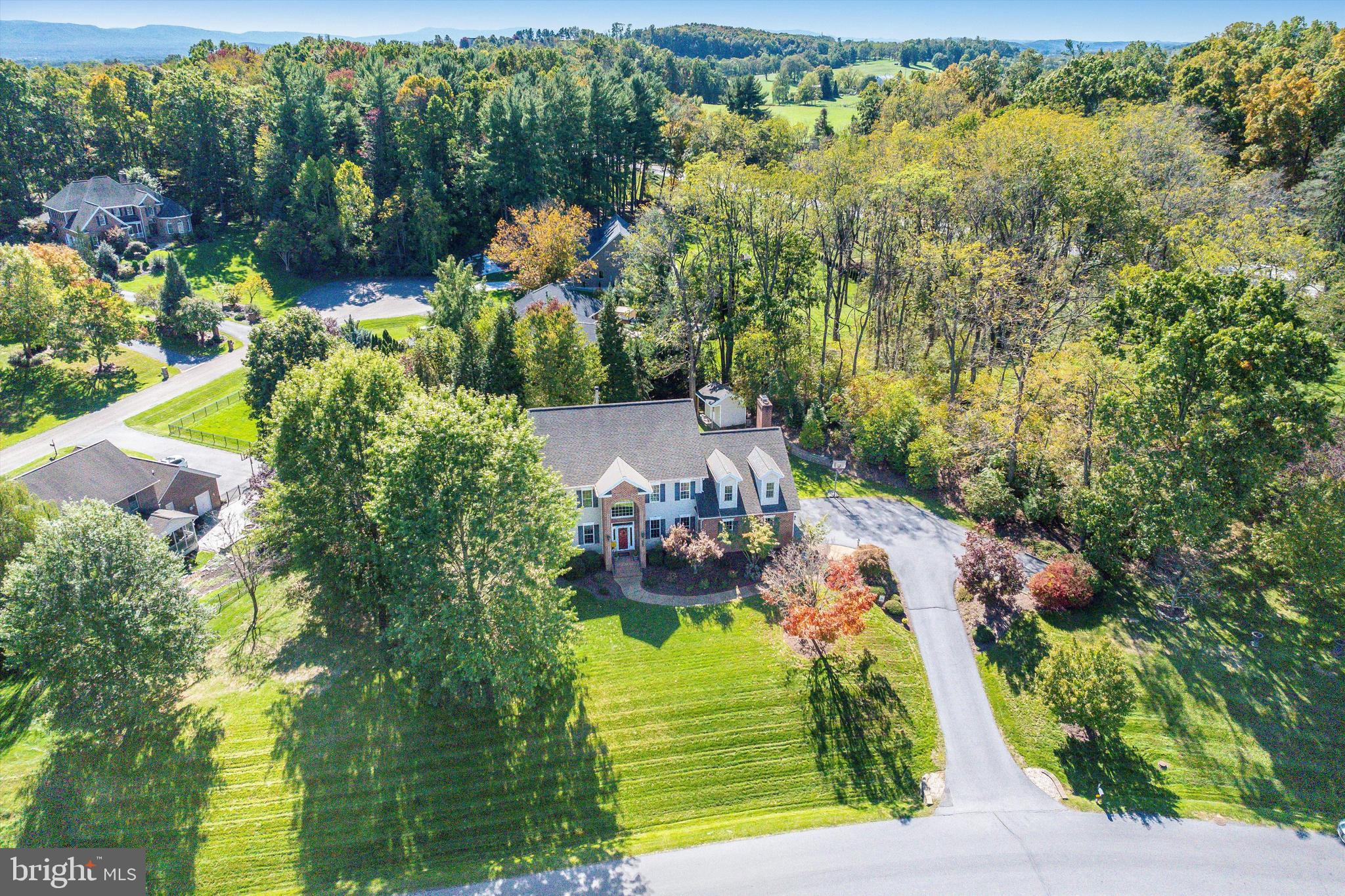 LAKE POINTE - Residential