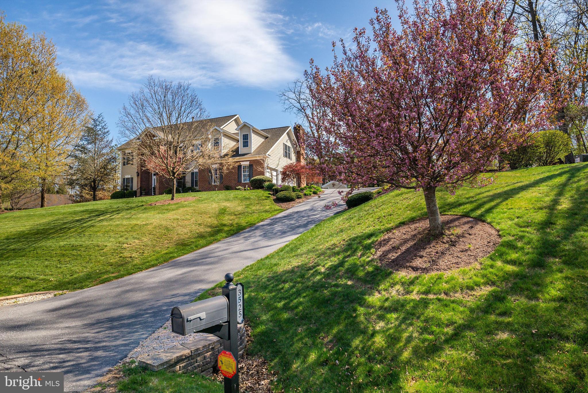 LAKE POINTE - Residential