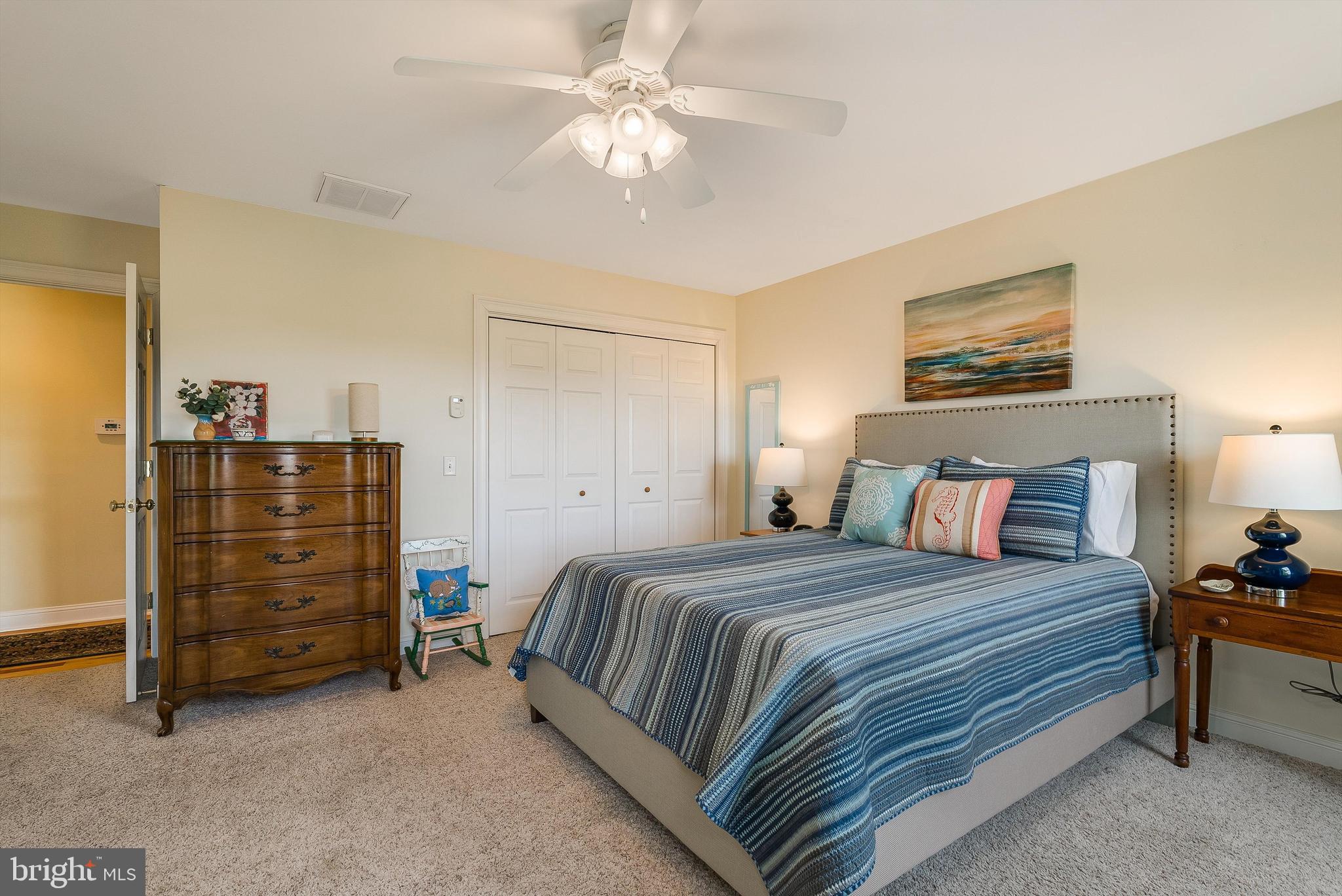 LAKE POINTE - Residential