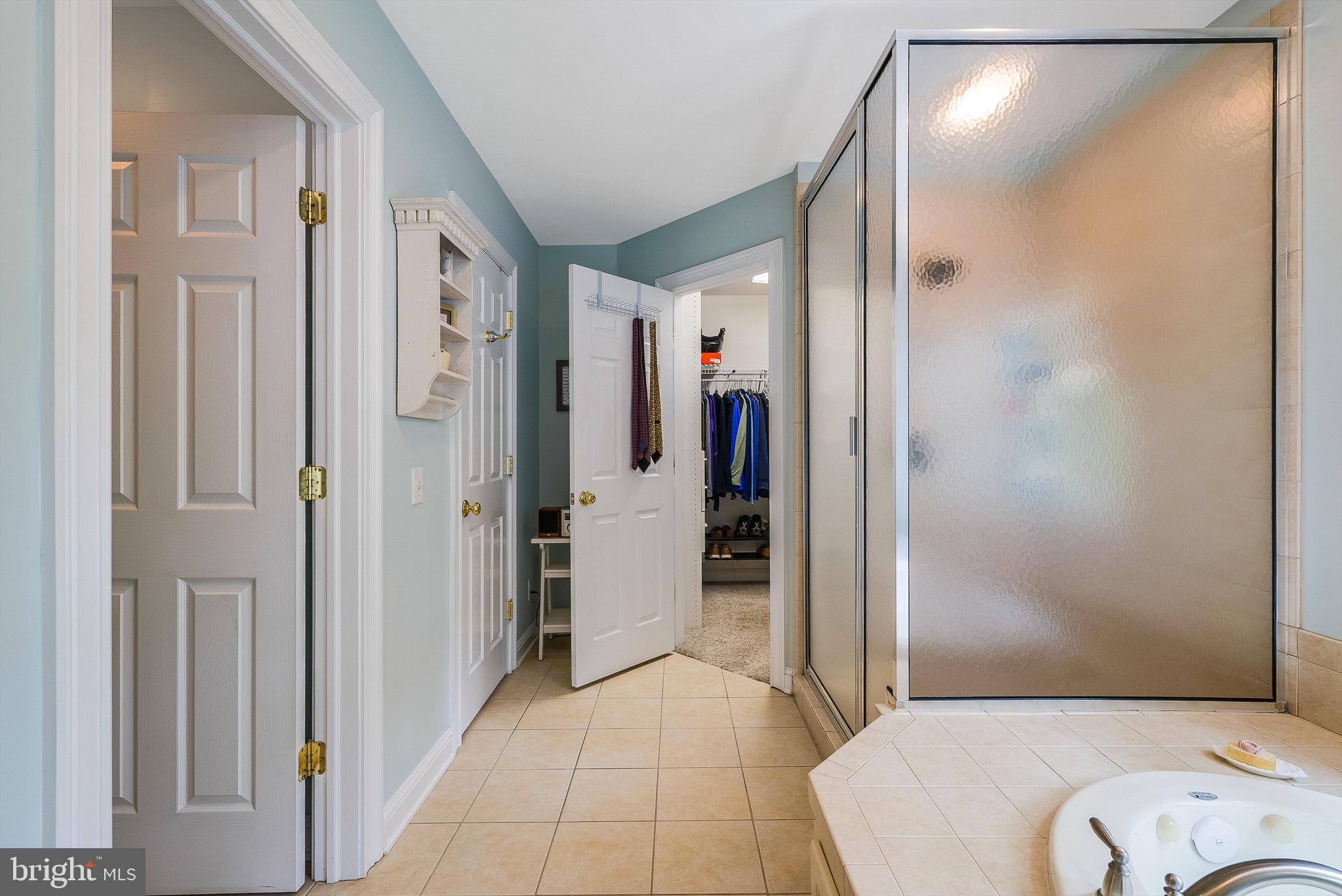 LAKE POINTE - Residential