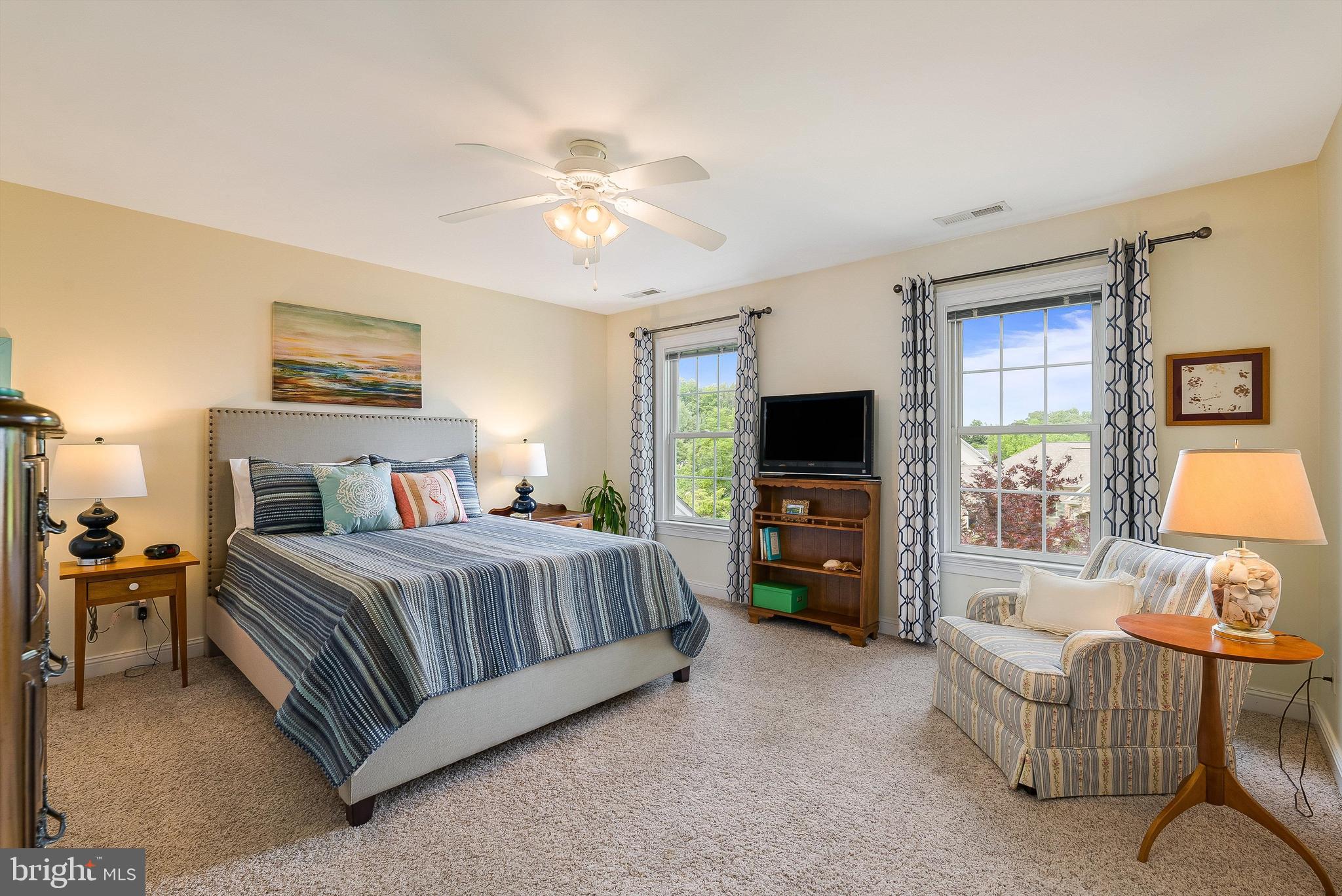 LAKE POINTE - Residential