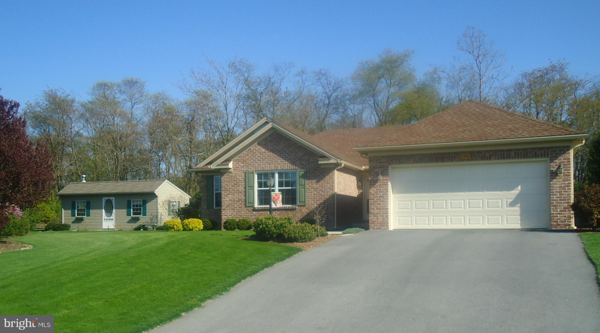 FRANKLIN SQUARE - Residential