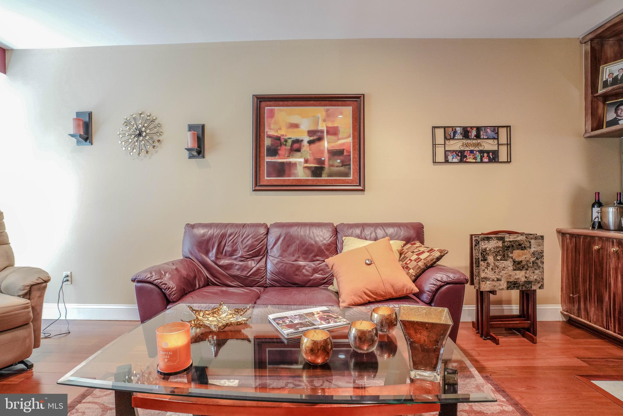BAKERS BAY CONDOMINIUMS - Residential