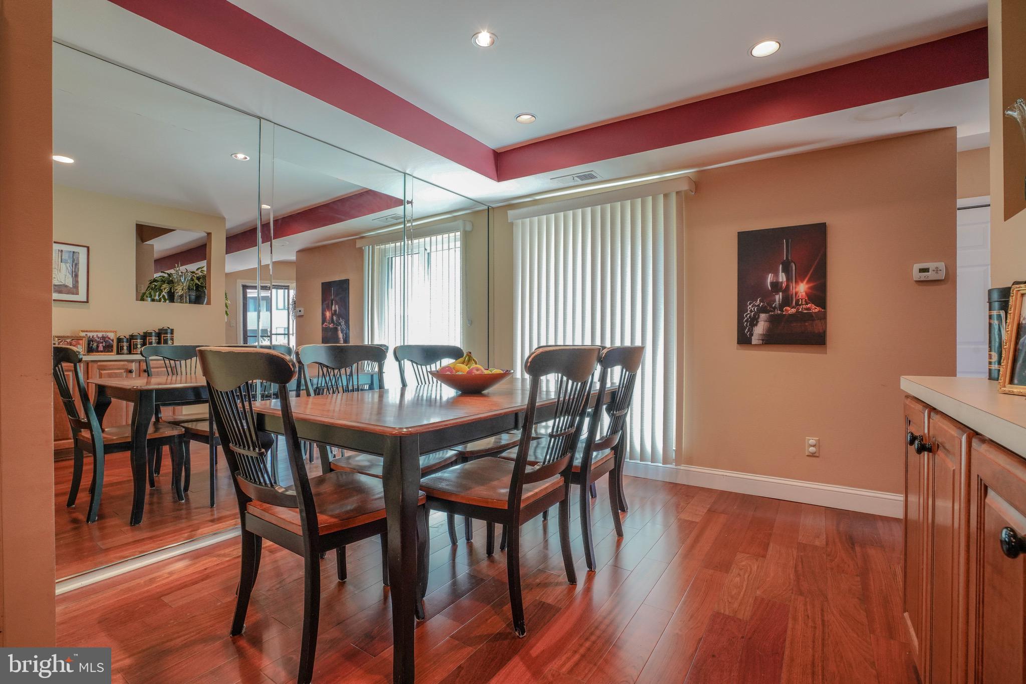 BAKERS BAY CONDOMINIUMS - Residential