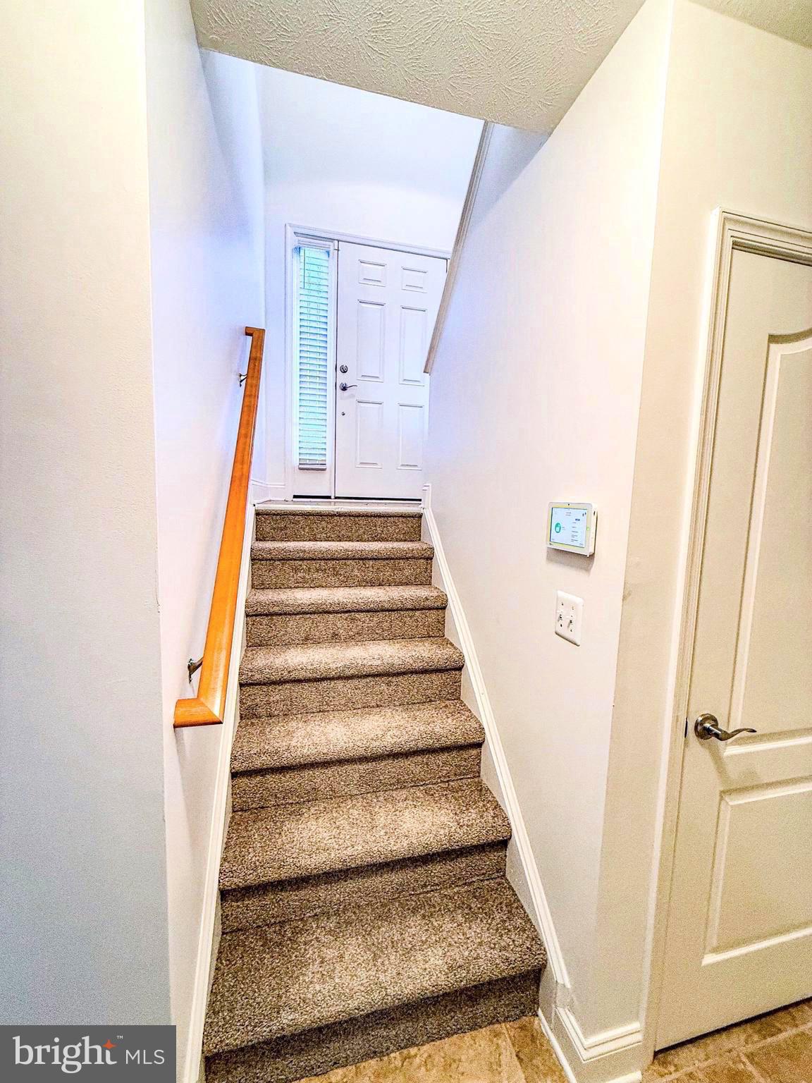 TOWN CREEK - Residential Lease