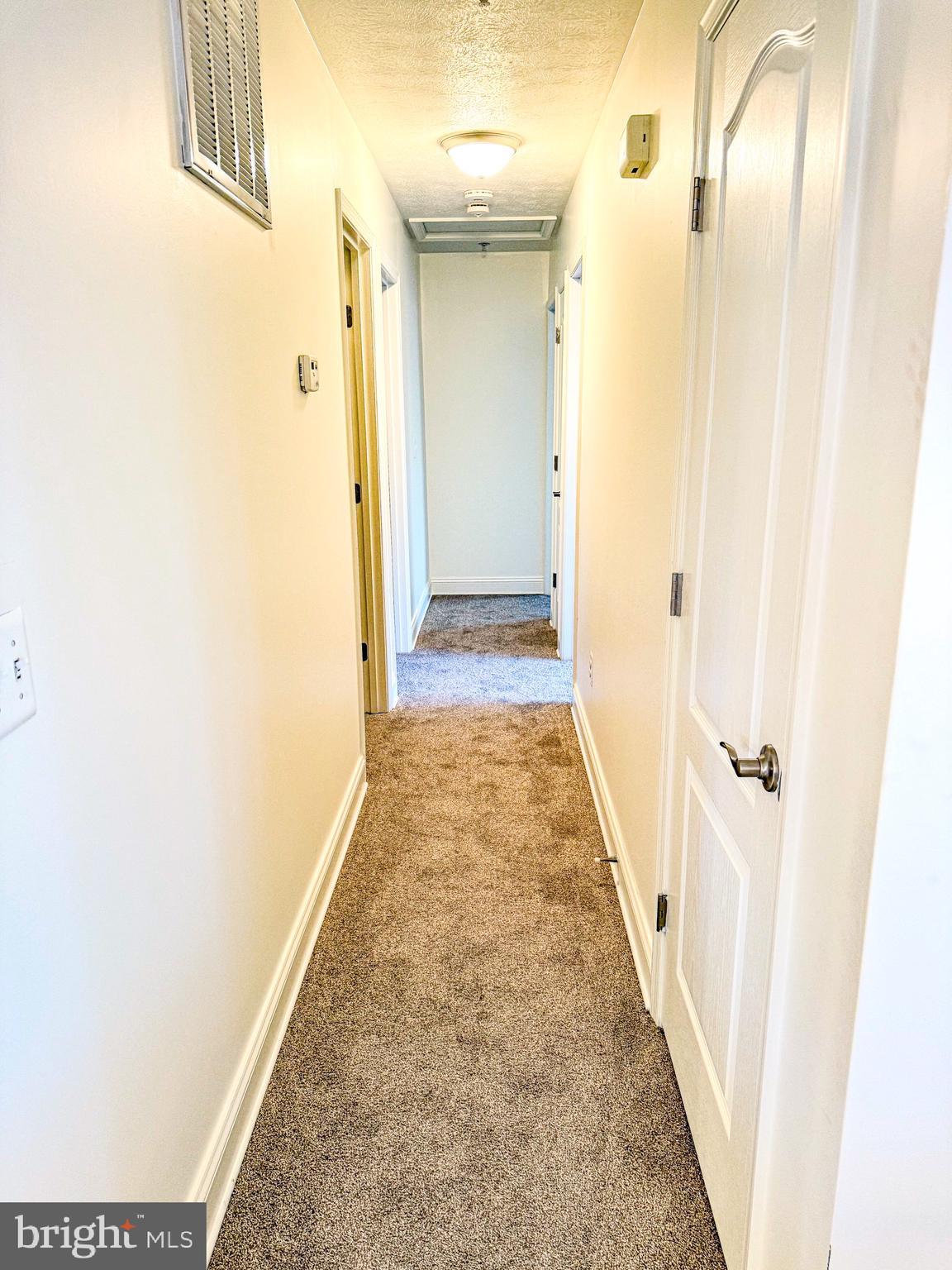 TOWN CREEK - Residential Lease