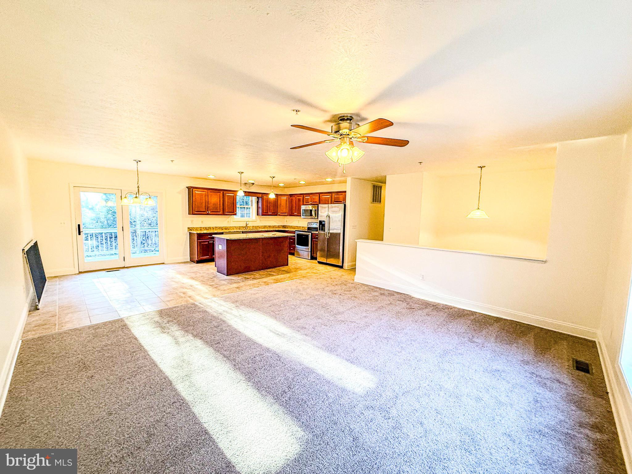 TOWN CREEK - Residential Lease