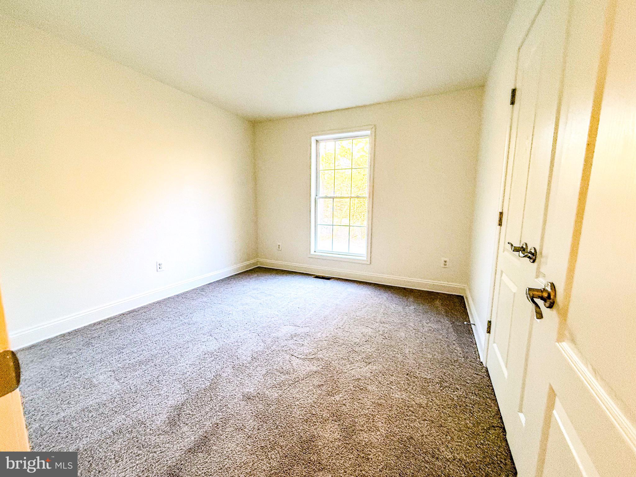 TOWN CREEK - Residential Lease