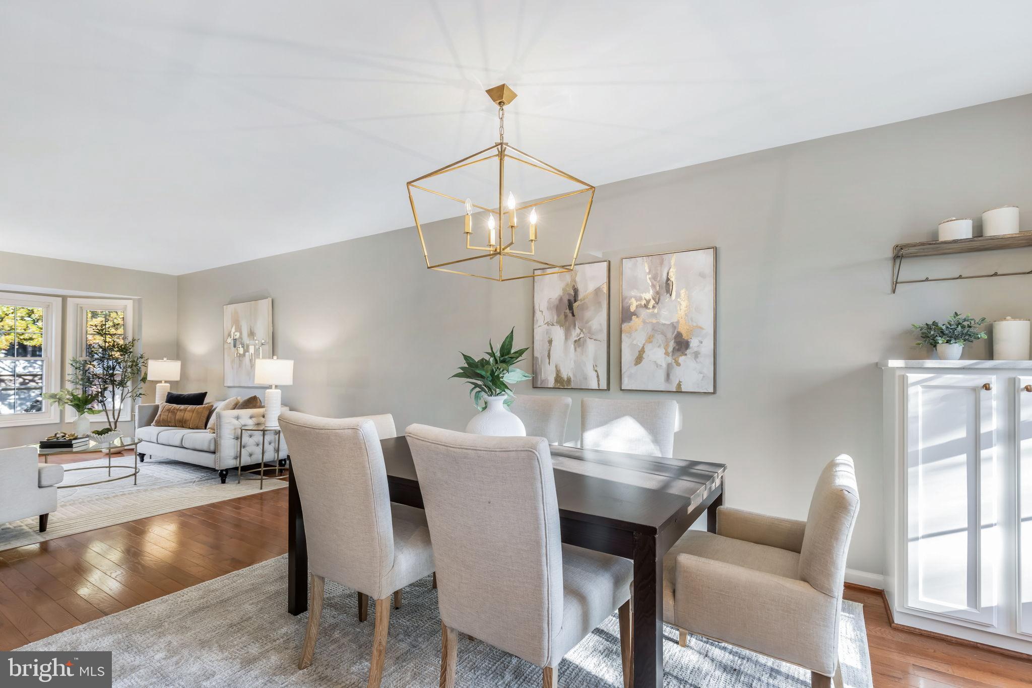 HOLLAND TOWNE - Residential