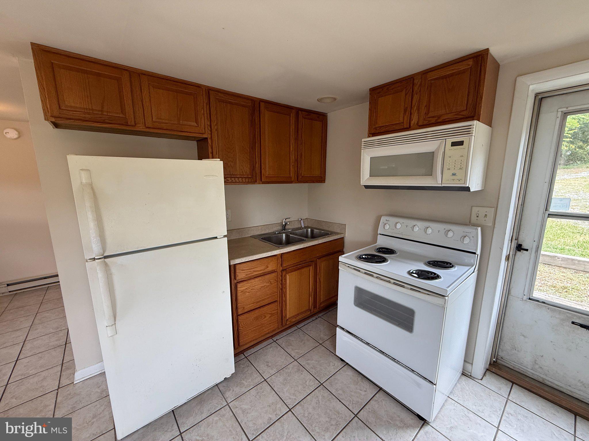 181 TRUSLOW ROAD 3