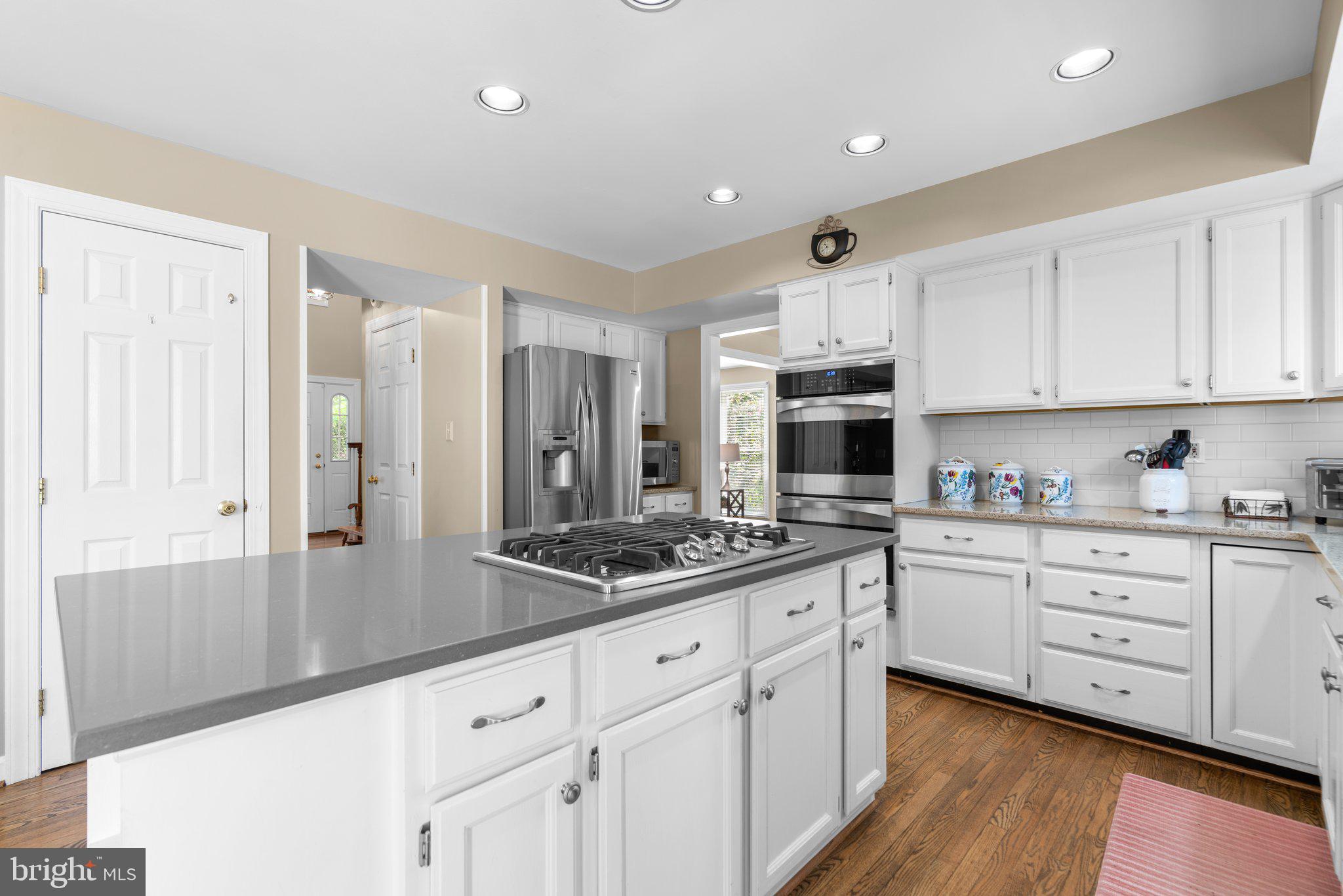 BROOKEFIELD - Residential