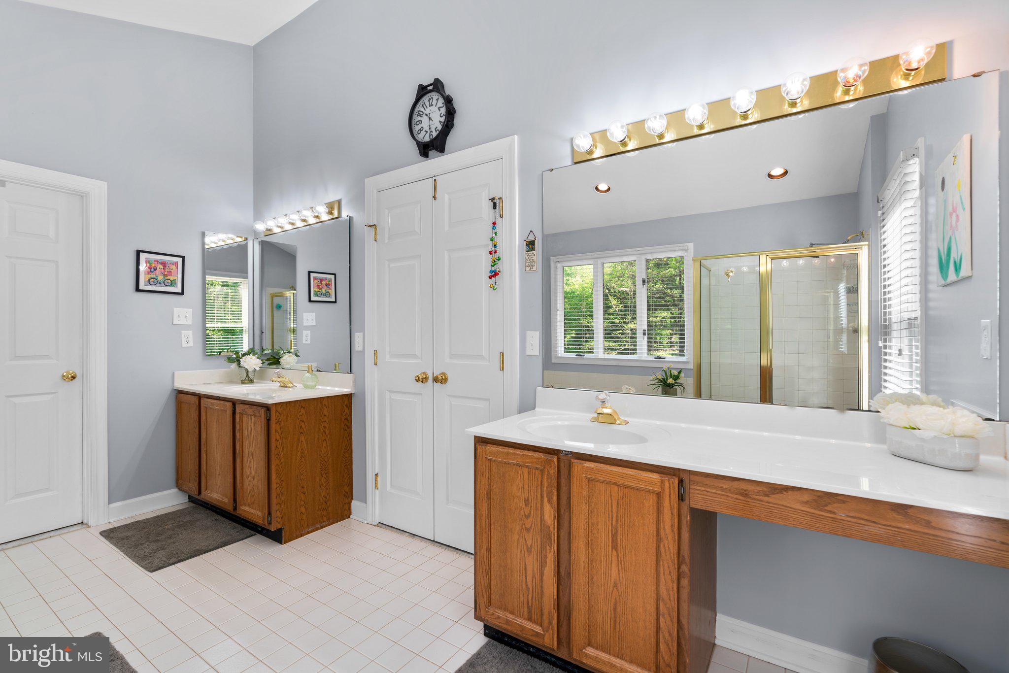 BROOKEFIELD - Residential