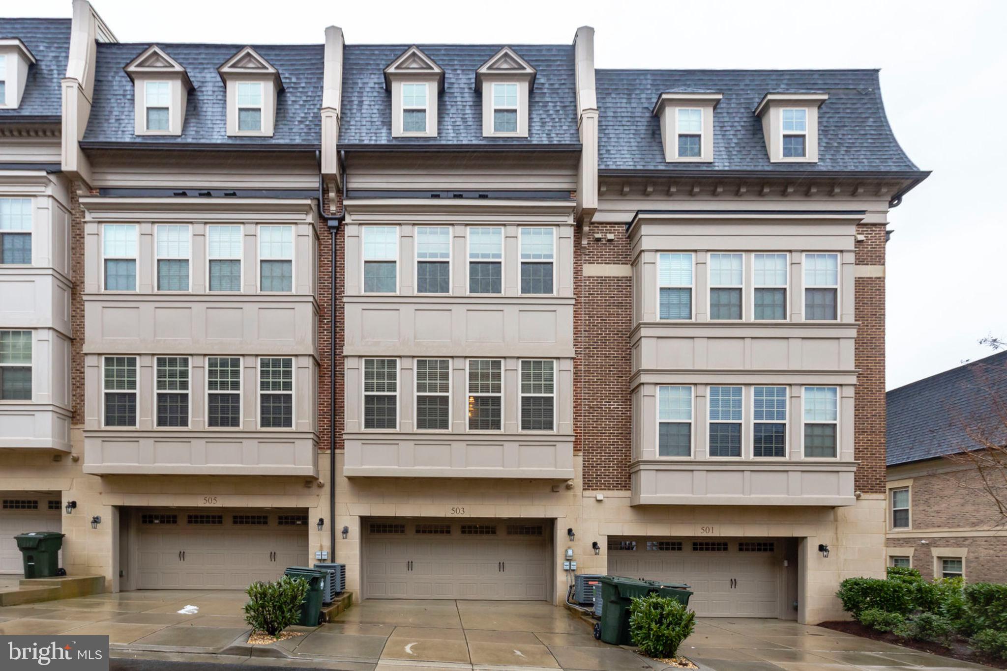 POTOMAC OVERLOOK - Residential Lease