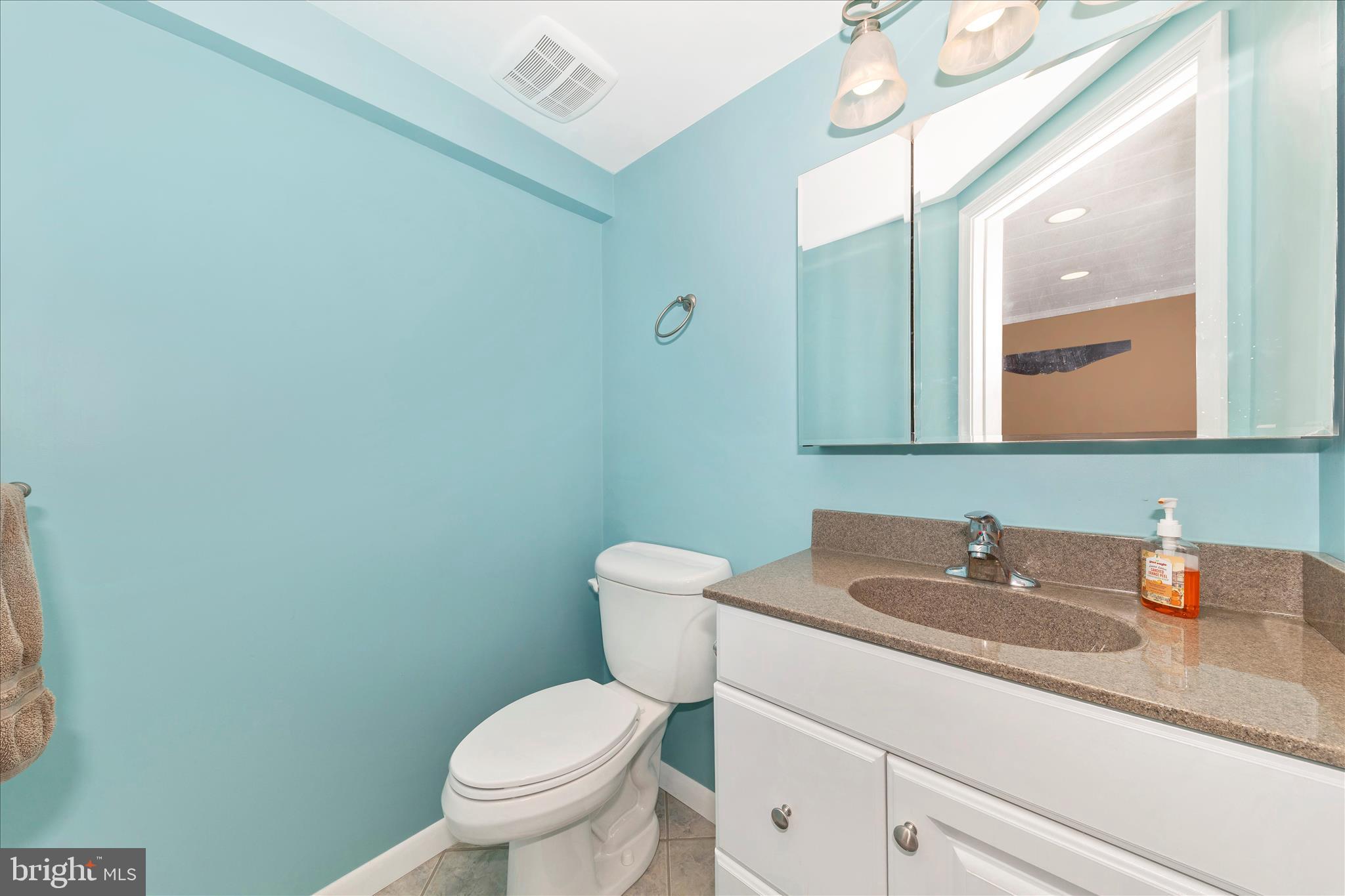 FOXFIELD AT MIDDLETOWN - Residential