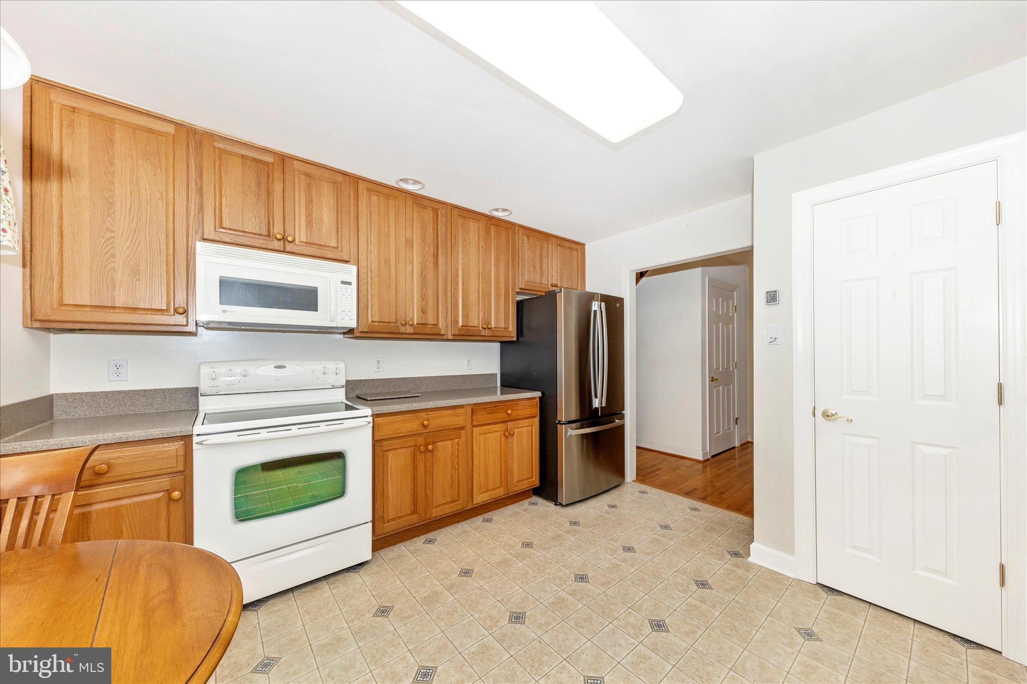 FOXFIELD AT MIDDLETOWN - Residential